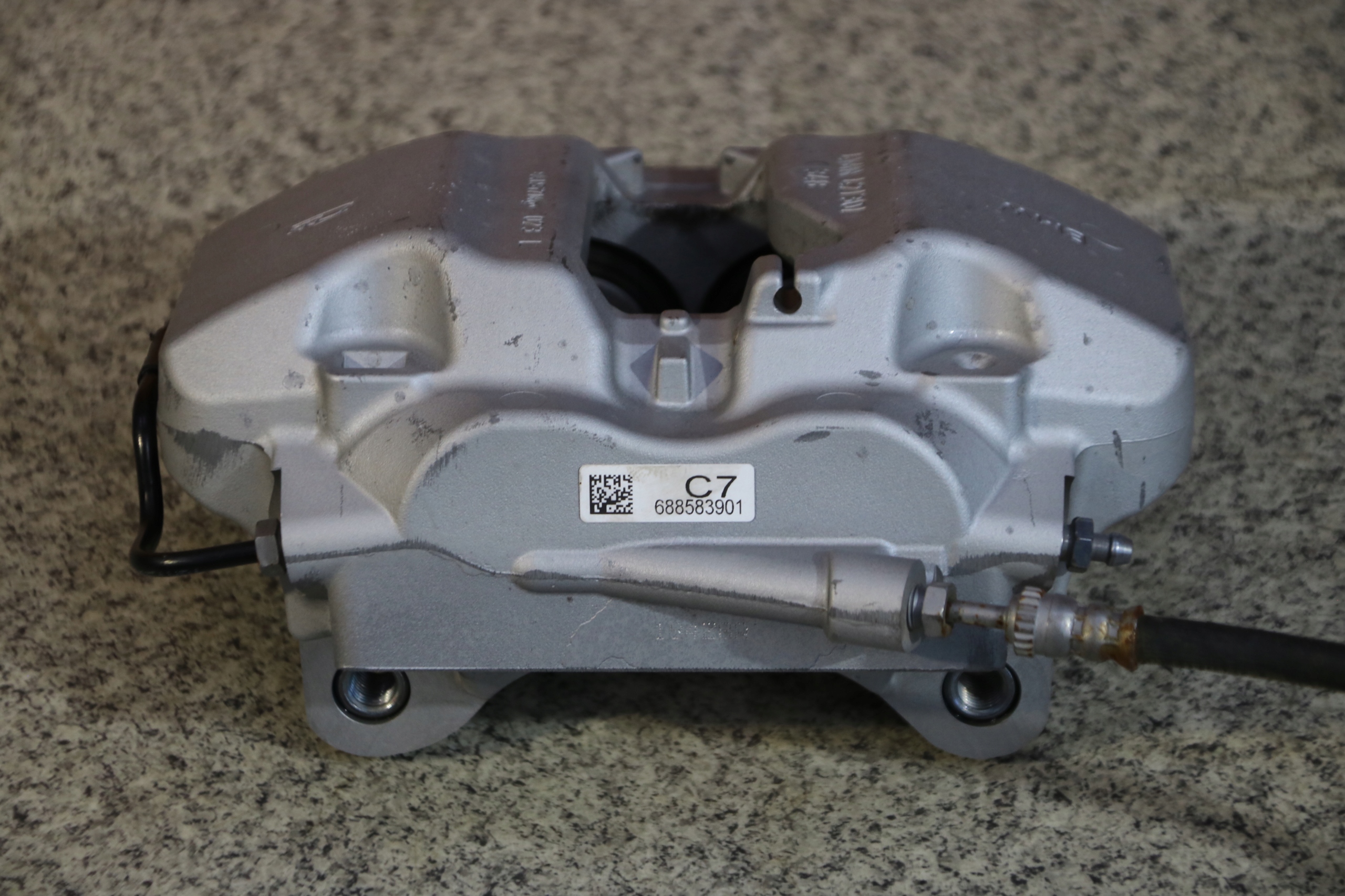 BMW G11 G12 caliper brake left front front 6885839 42/30/348 8 km !!!