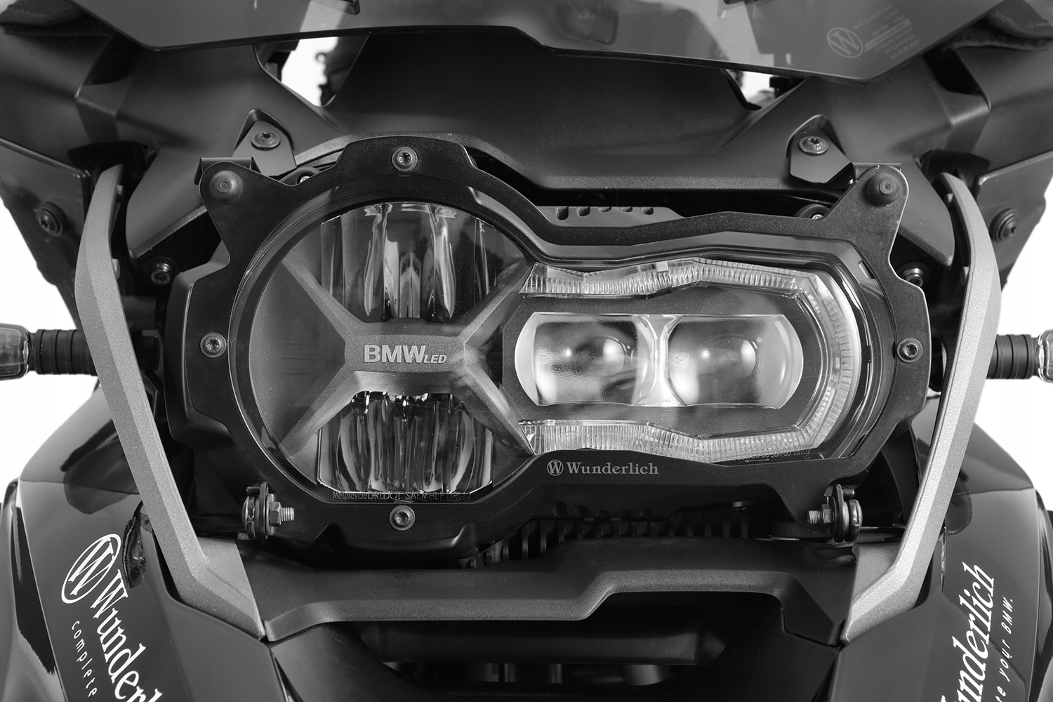 OSŁONA REFLEKTORA SZYBA-KLAPKA BMW R1250GS ADV Numer katalogowy części 26660