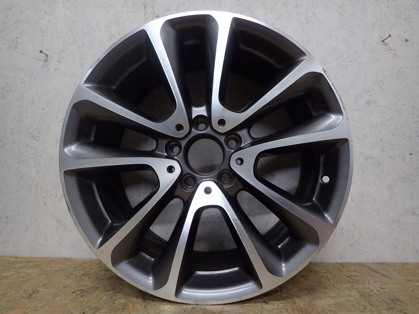 FELGA MERCEDES E KLASA 213 5x112 19'' A2134010400