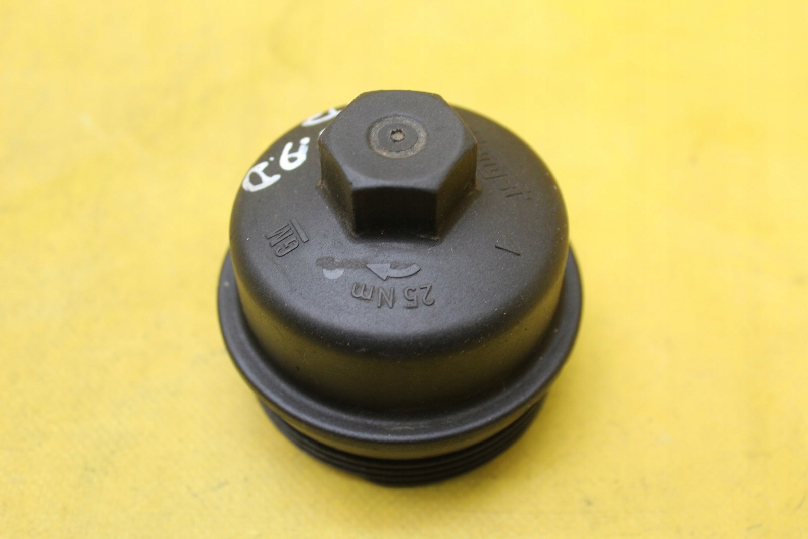 KOREK FILTRA OLEJU CORSA D 1.0 B 55353325