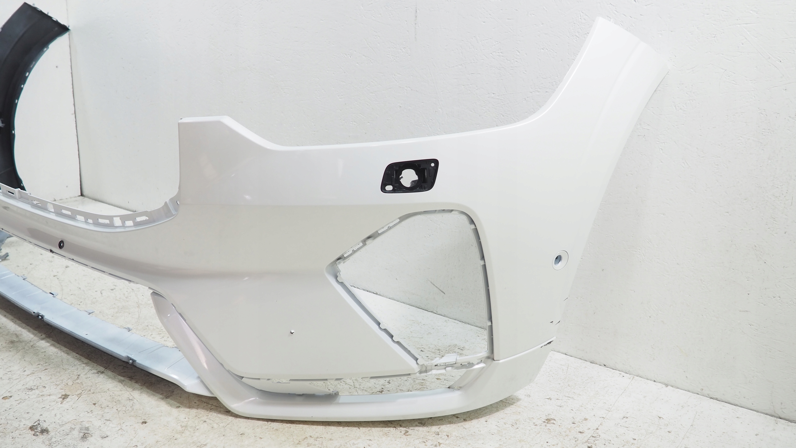 Volvo XC60 II lift R design bumper front front 32234958