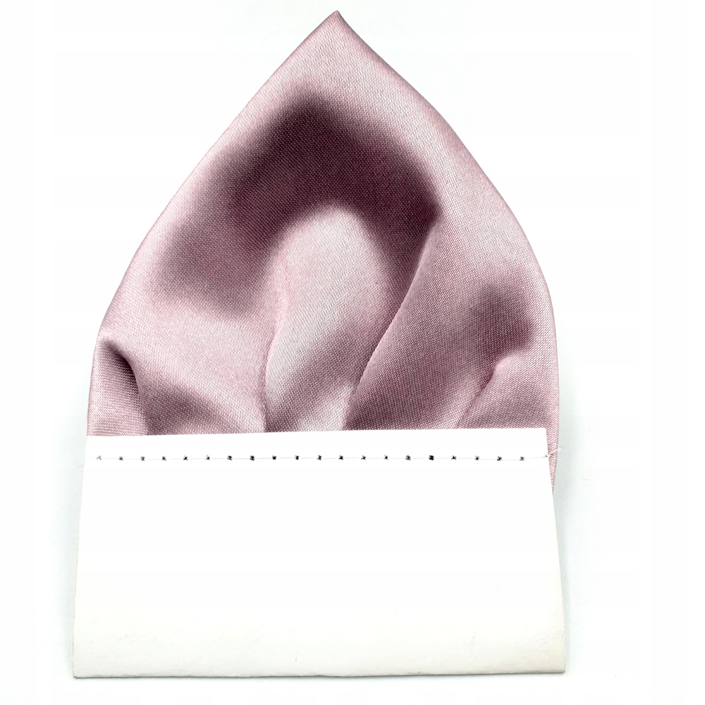 POSZETKA WYPUSTKA KOLOR PUDROWEGO RÓŻU W POŁYSKU Marka inna