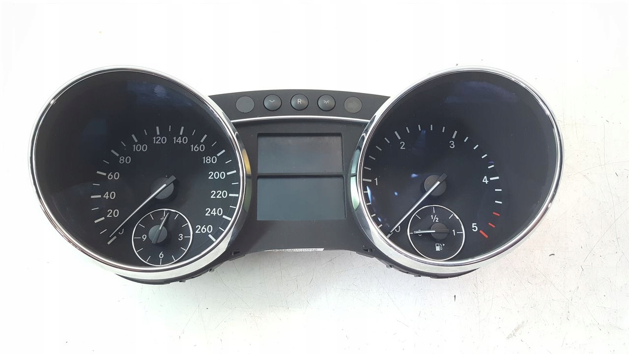 dials Mercedes W251 3,0 CDI