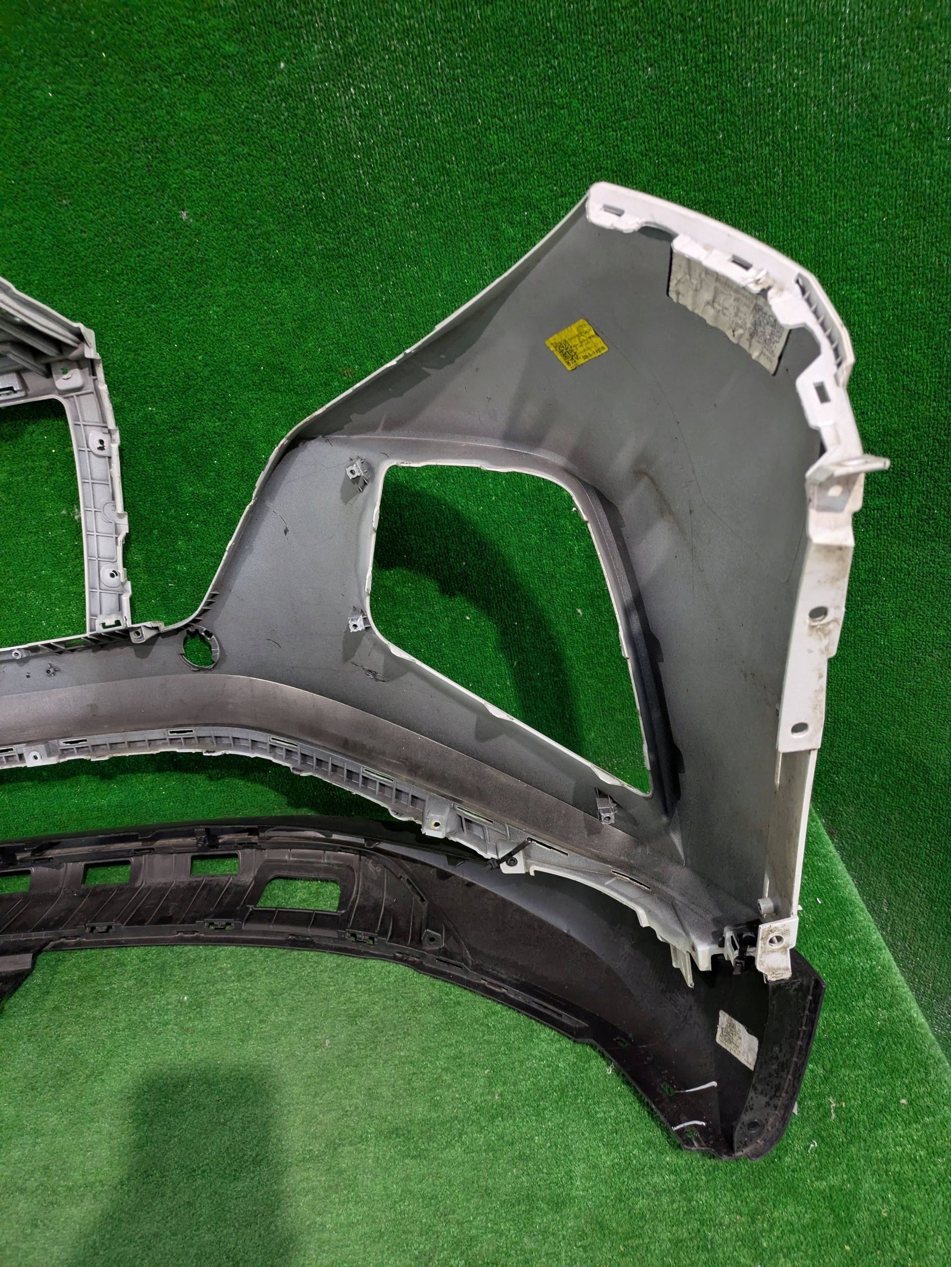 front bumper front HYUNDAI TUCSON IV 20- NR.7476