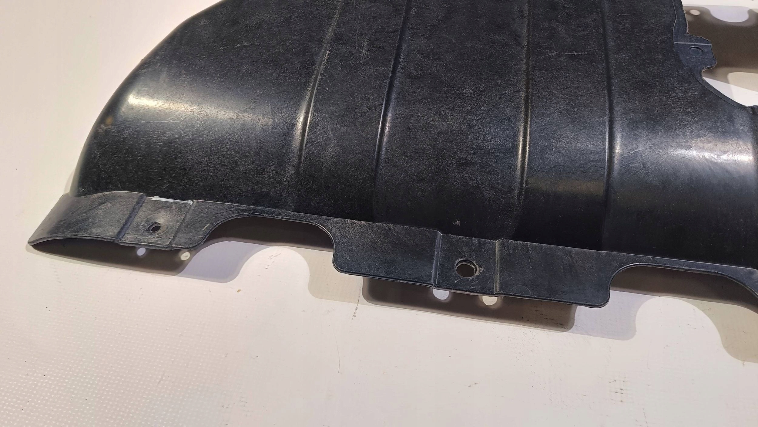 cover lower of the engine chassis Dodge Durango 2014
