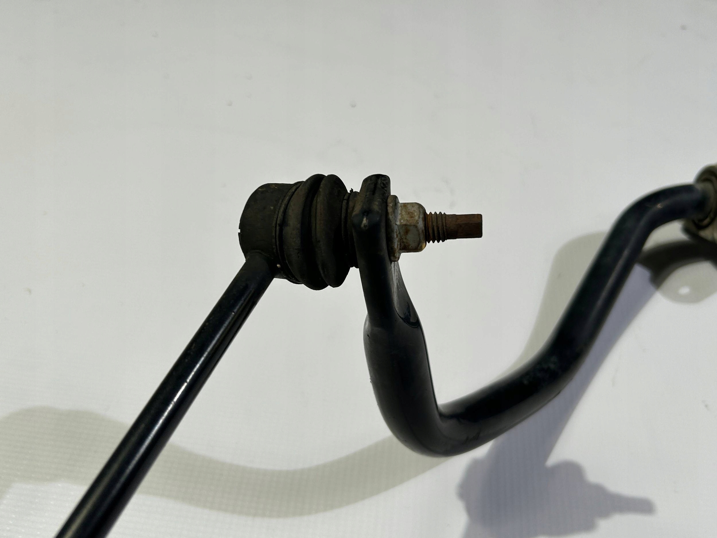stabilizer rod front front Chevrolet Camaro SS 6.2 2009r