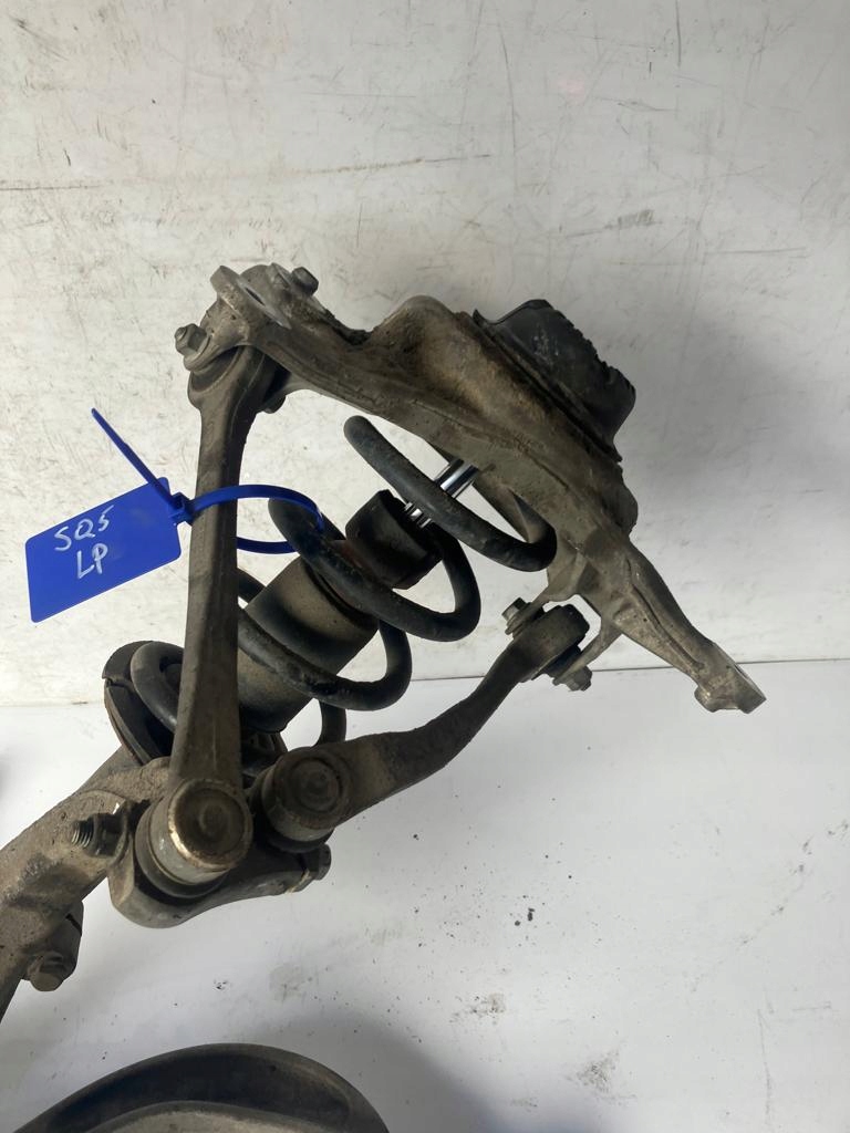 McPherson left front AUDI SQ5 Q5 8R LIFT 3.0 TDI