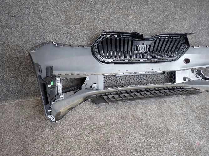 SKODA FABIA IV FRONTSTOSSSTANGE VORNE AIR LUFT