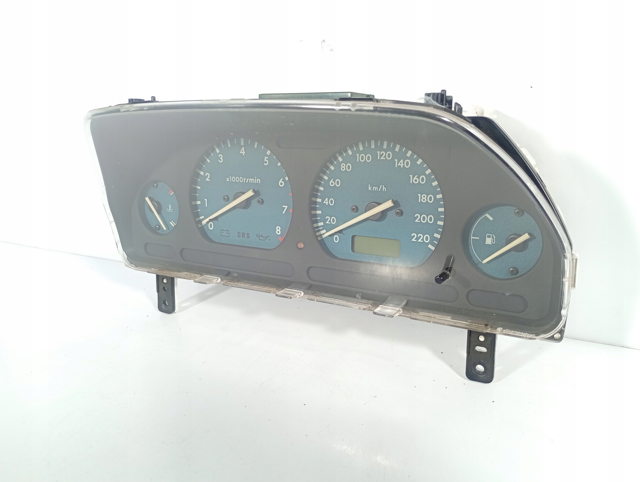 Freelander 1 and 97-06 dials dials tachometer 52010468C przebieg 304456