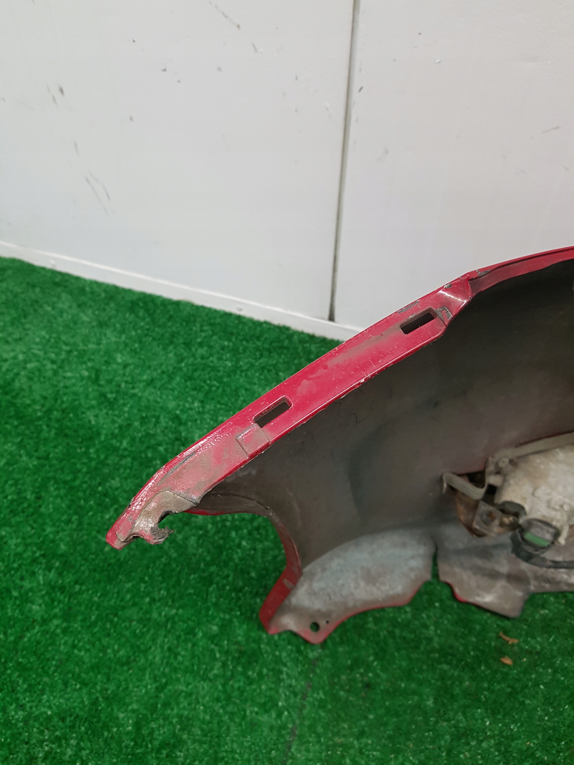 nárazník předek přední HONDA JAZZ 2005