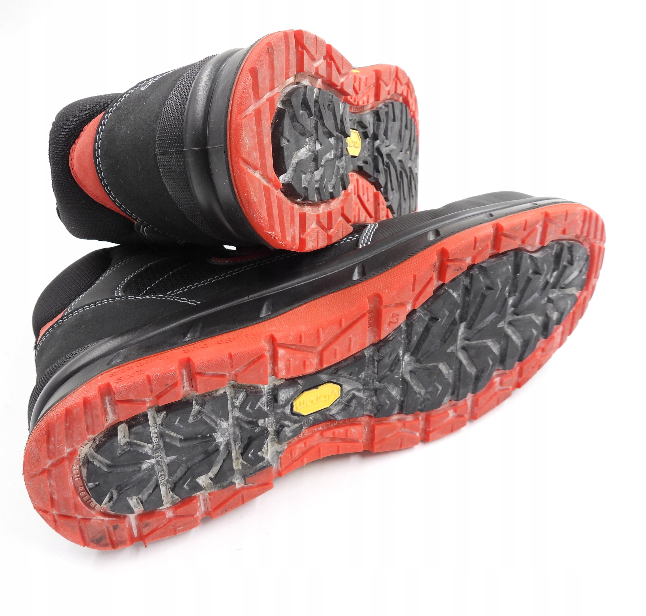 Sixton Expander VIBRAM r. 42 Kolor czarny
