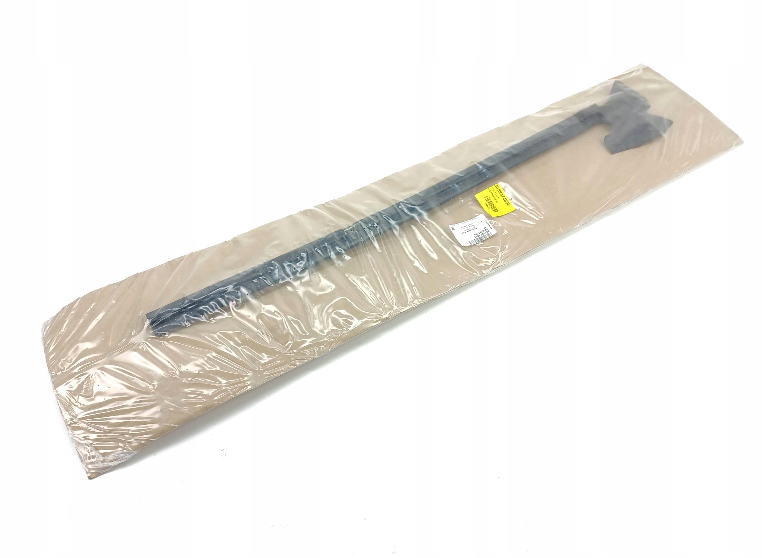 3G8837480E - ASO УПЛОТНЕНИЕ СТЕКЛА ПЕРЕДНИЙ ПРАВЫЙ VW ARTEON 3H