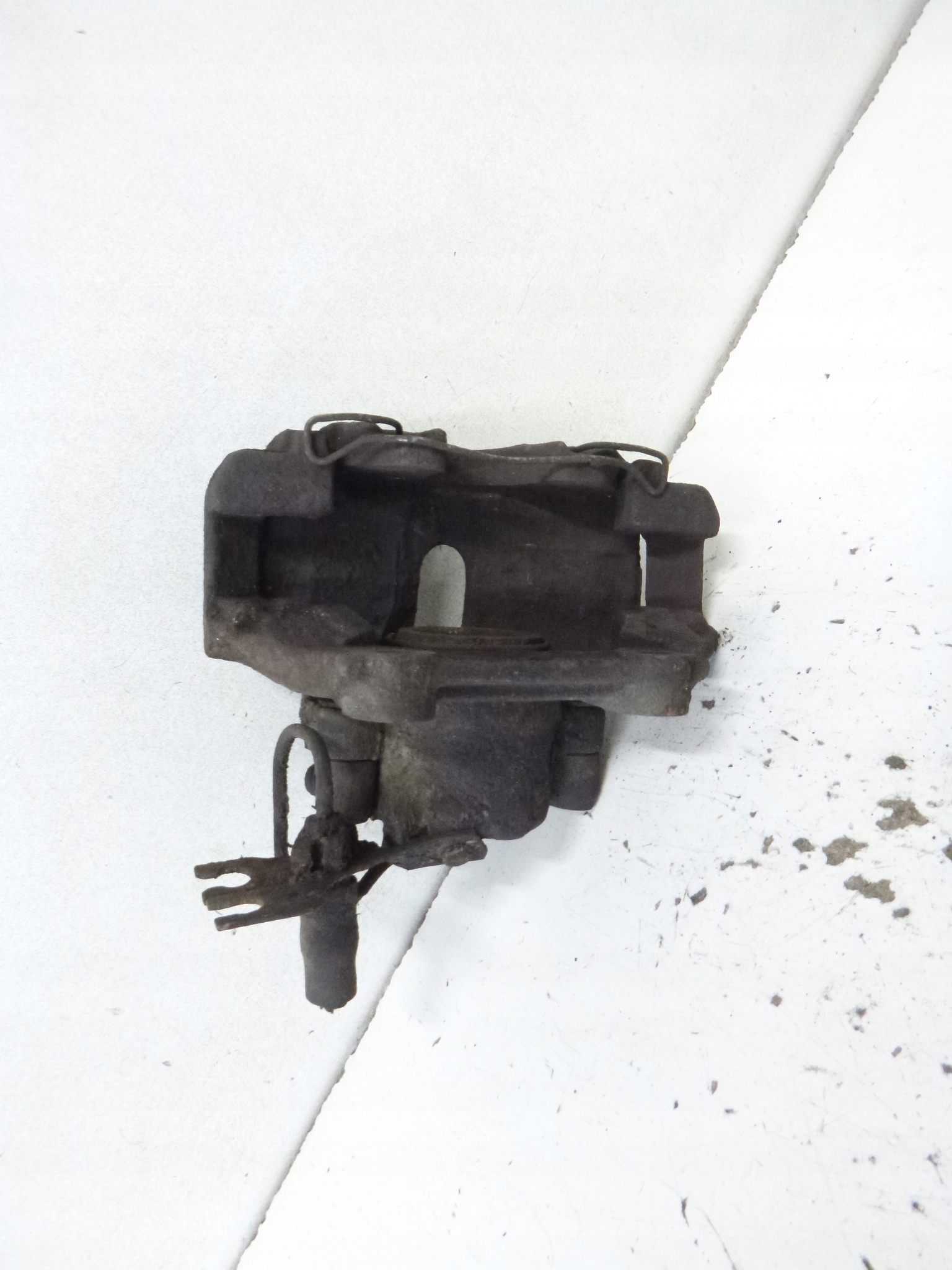 caliper brake front left Audi A6 C5 2.4 2000r