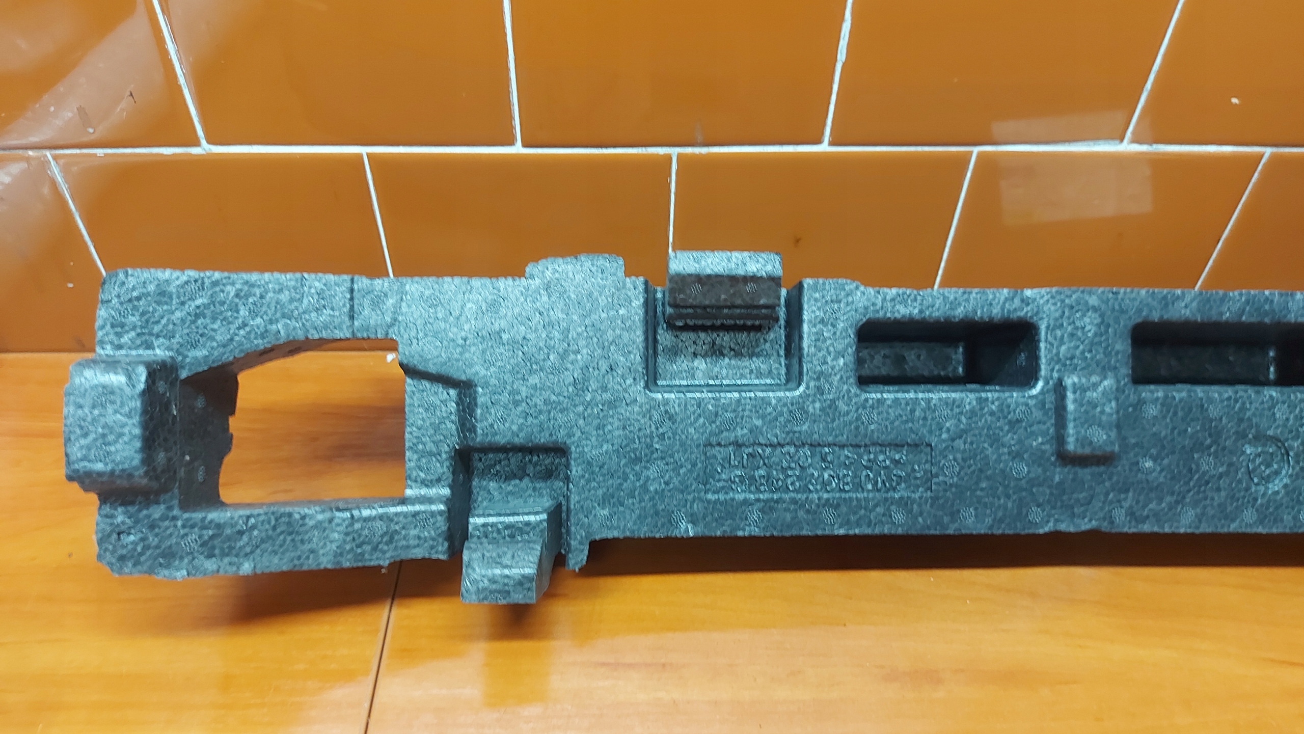 ABSORBER polystirene of a bumper front front SKODA SUPERB III 15