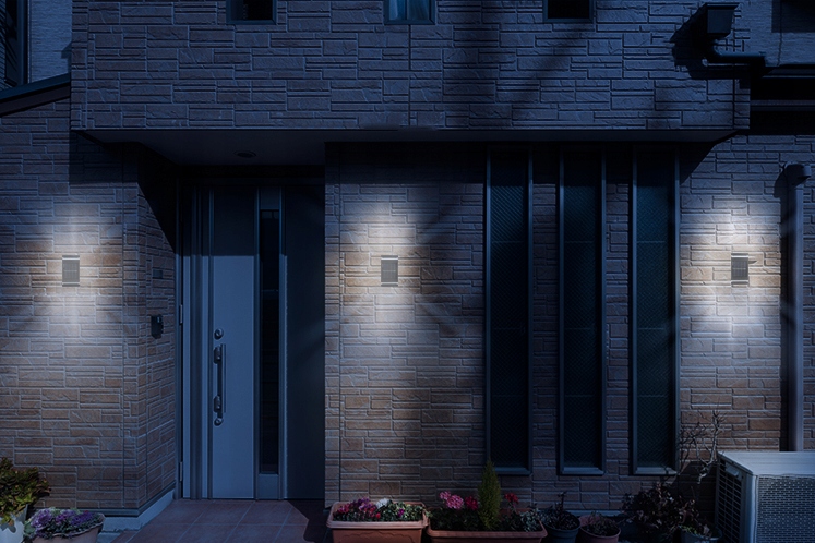 LAMPA DEKORACYJNA OGRODOWA LED KINKIET SOLARNY CZARNY ZEWNĘTRZNY + CZUJNIK Rodzaj gwintu zintegrowane źródło LED