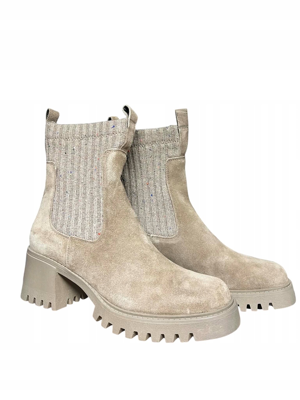 Kotníkové Boty Inuovo na podpatku velikost 40