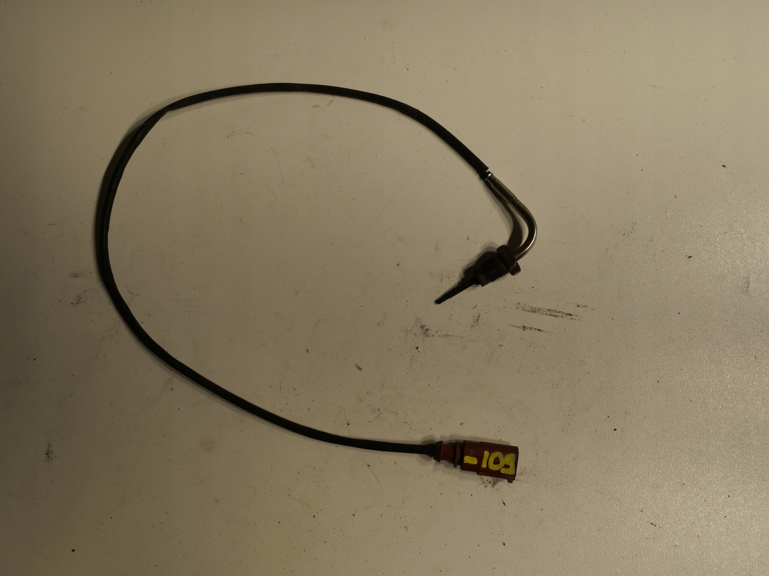 Sensor TEMPERATURY Gase VW SEAT SKODA 03L906088CL