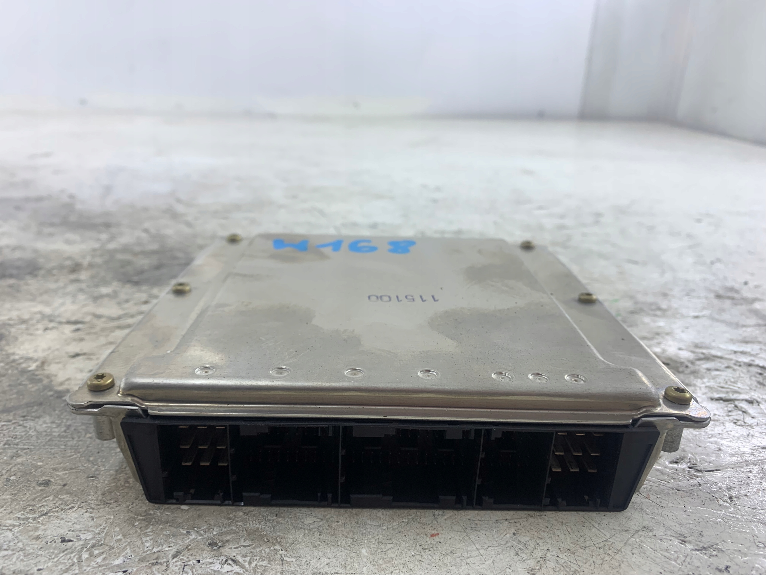 MERCEDES W168 1.7 CDI control unit of the engine A6681530879