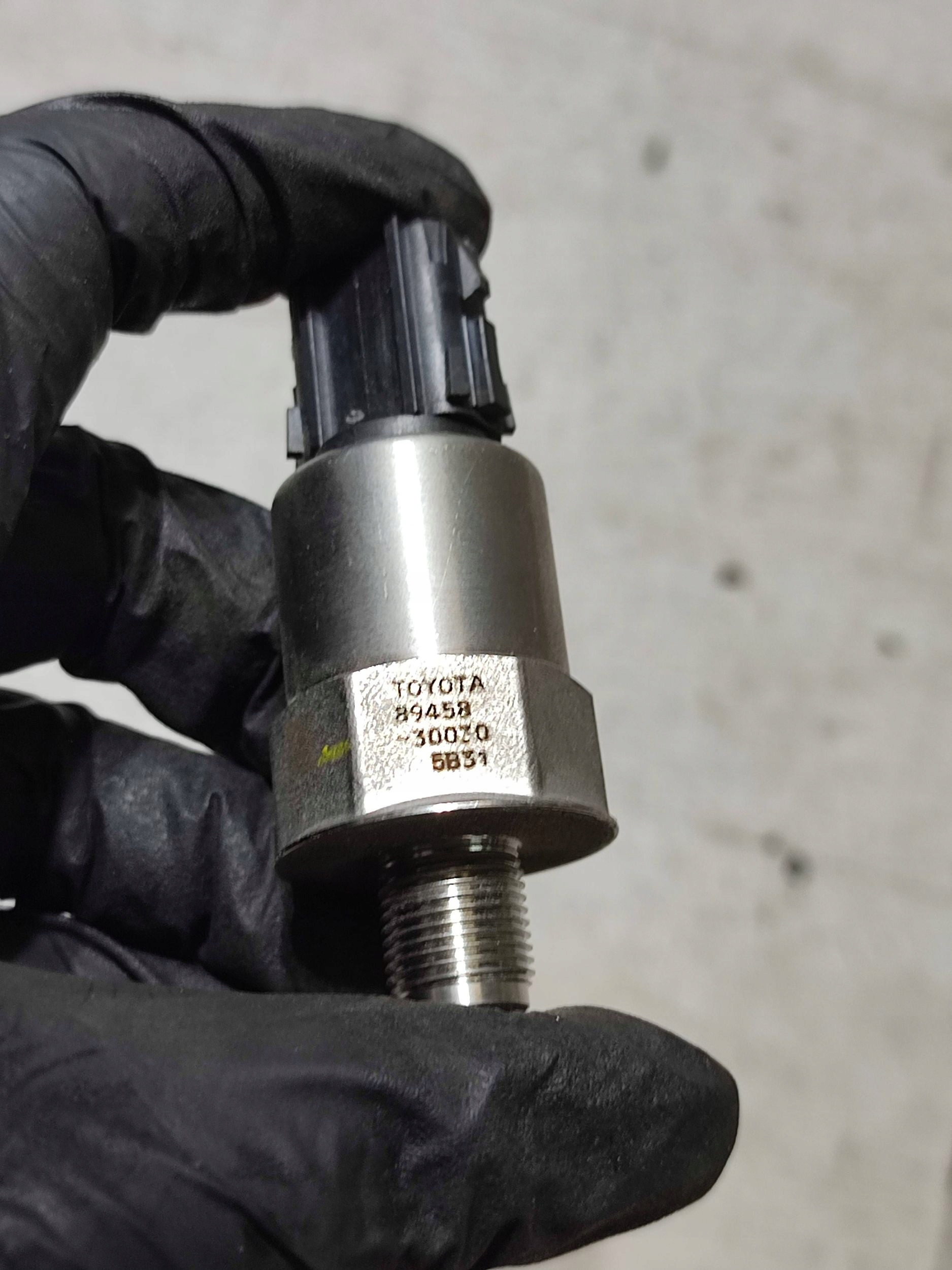 Lexus RC 2019 Capteur Pression Carburant