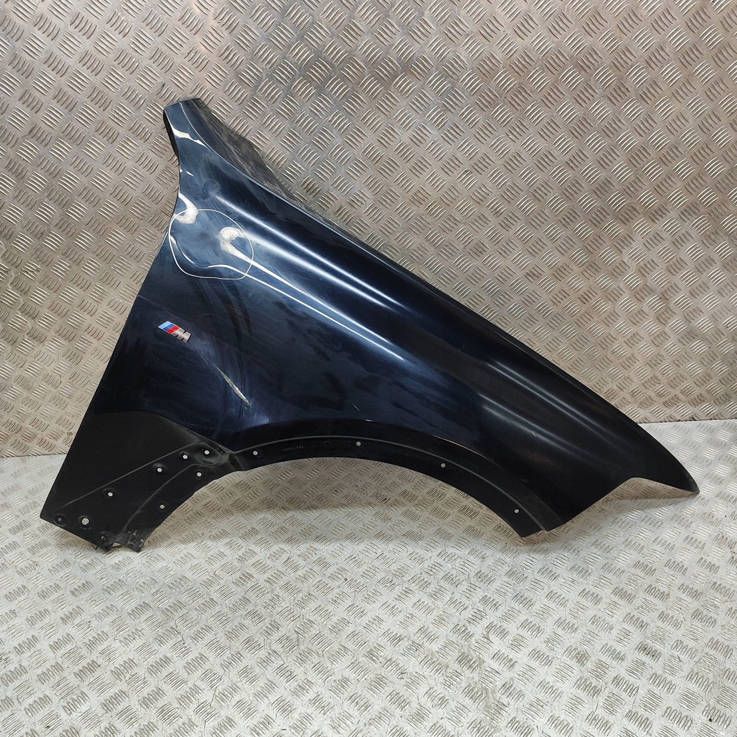 B77c749d4627bc9b67437cbe391e