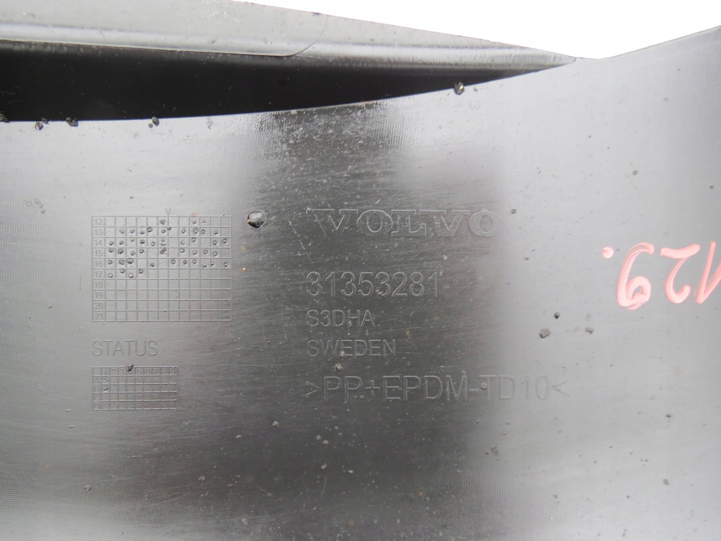 diffuser accessories ZDERZKA rear part VOLVO S60 II 2.0 D 31353281