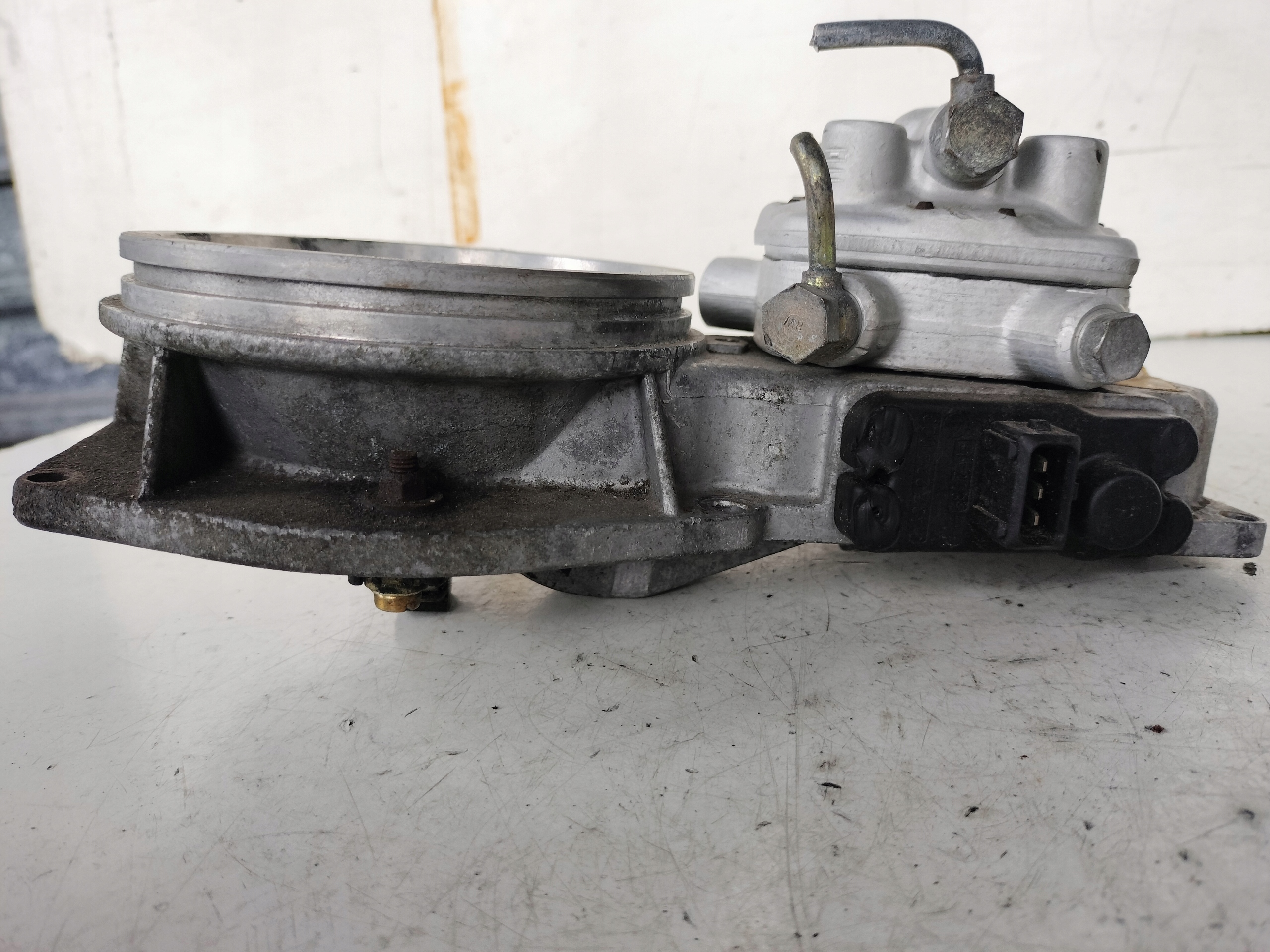 AUDI 80 B3 1.8 distributore carburante 026133353 BOSCH