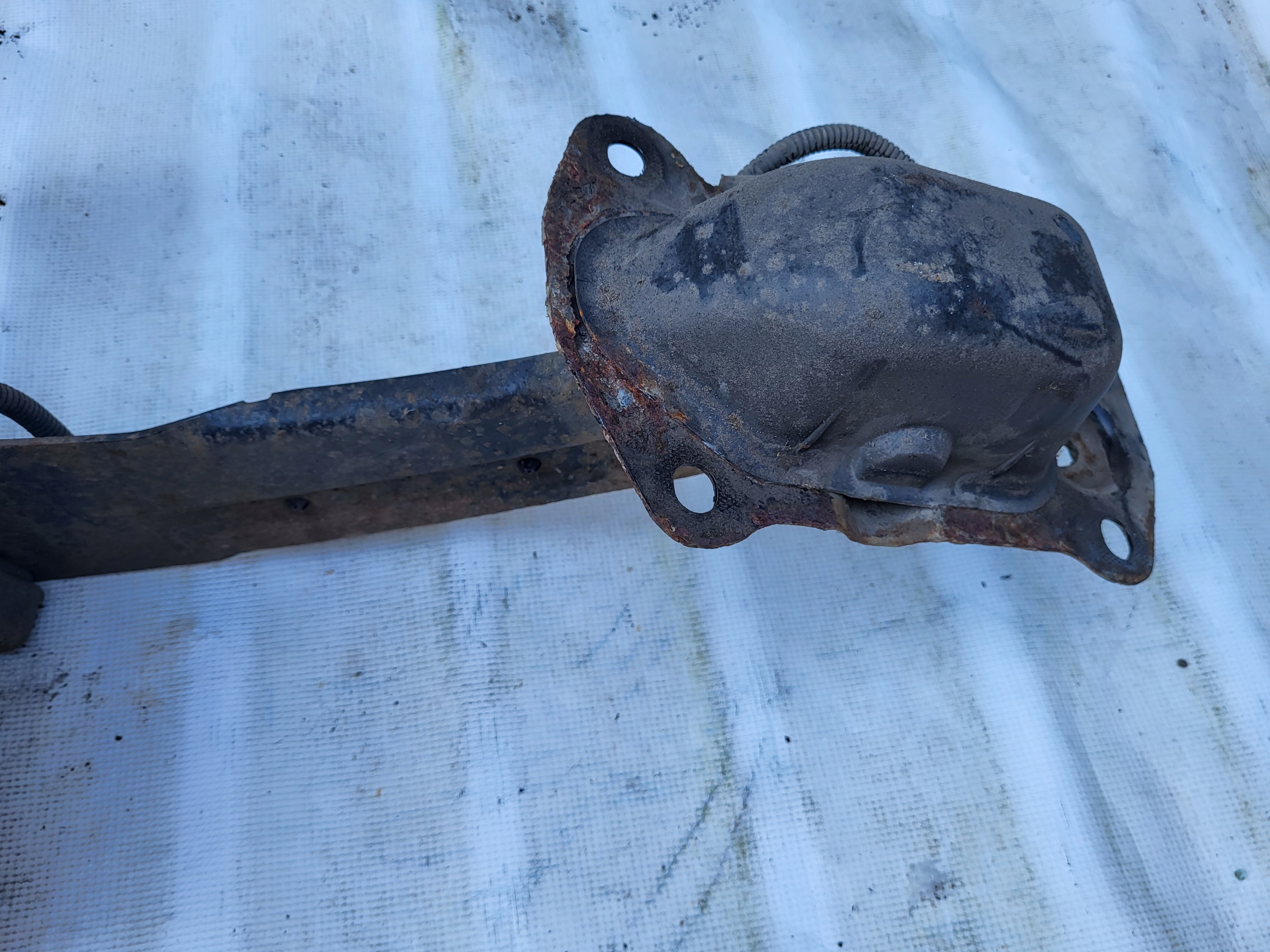 swing arm right rear part VW PASSAT B6 1.9 2.0 TDI