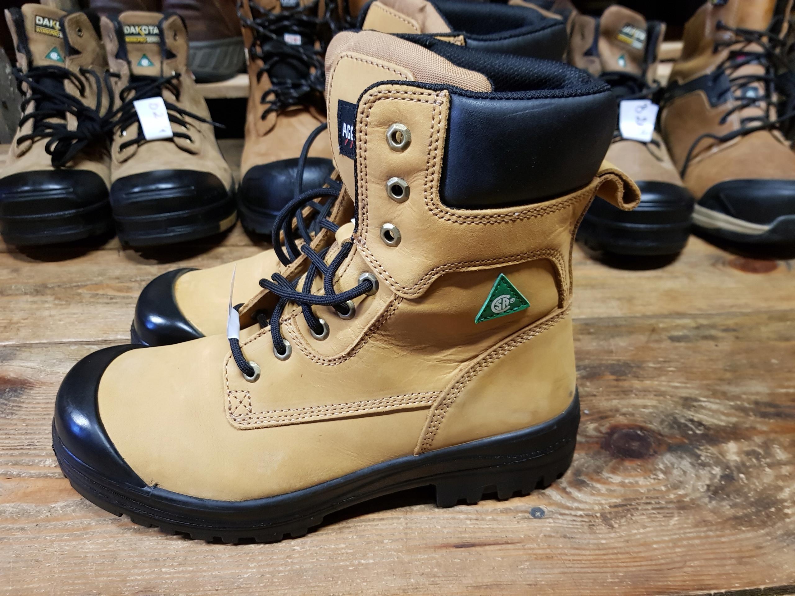 Buty robocze AGGRESSOR rozm 43 wkł 29 cm S3