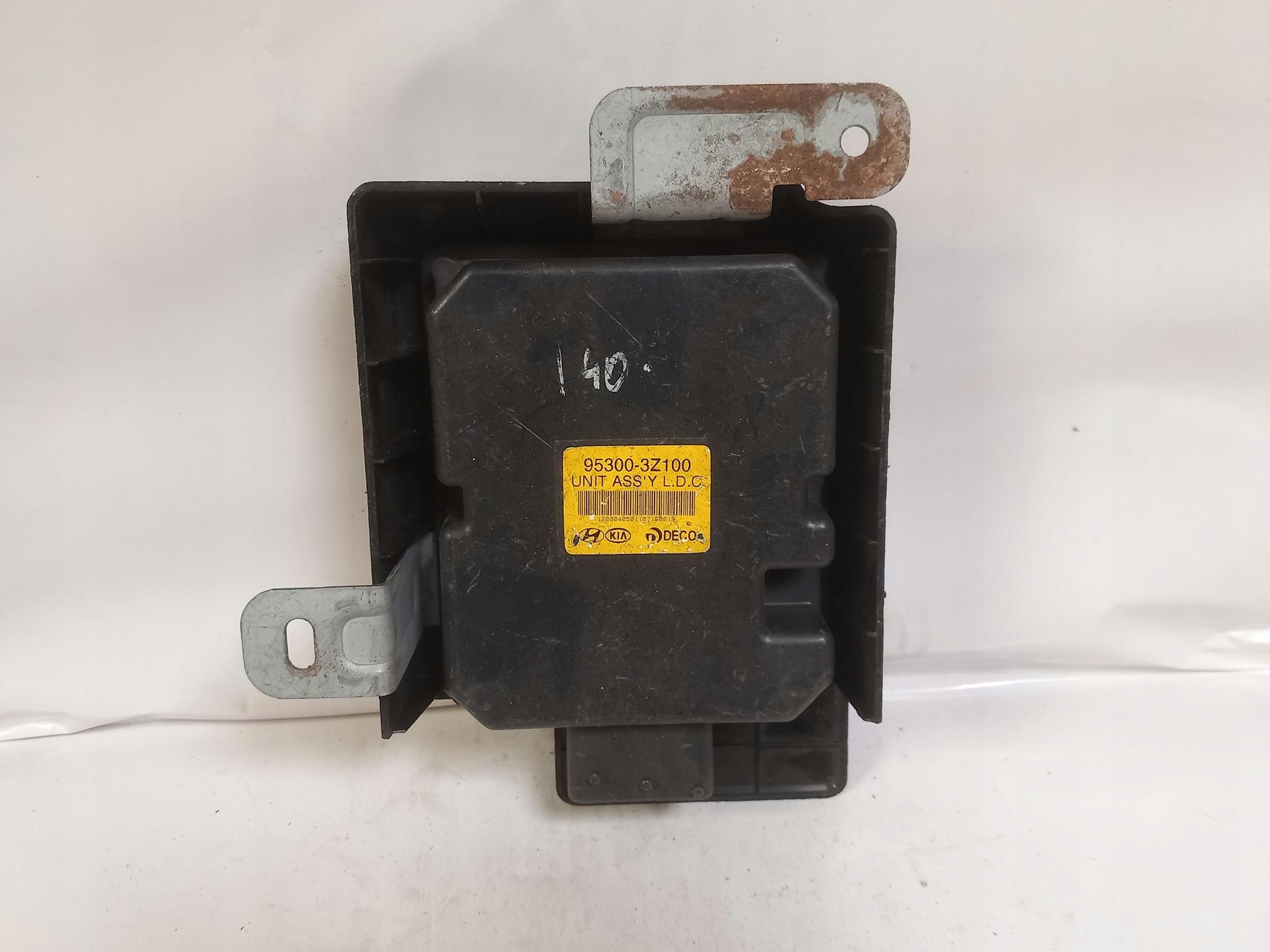 control unit module UNIT ASSY L.D.C HYUNDAI I40 95300-3Z100 11-15