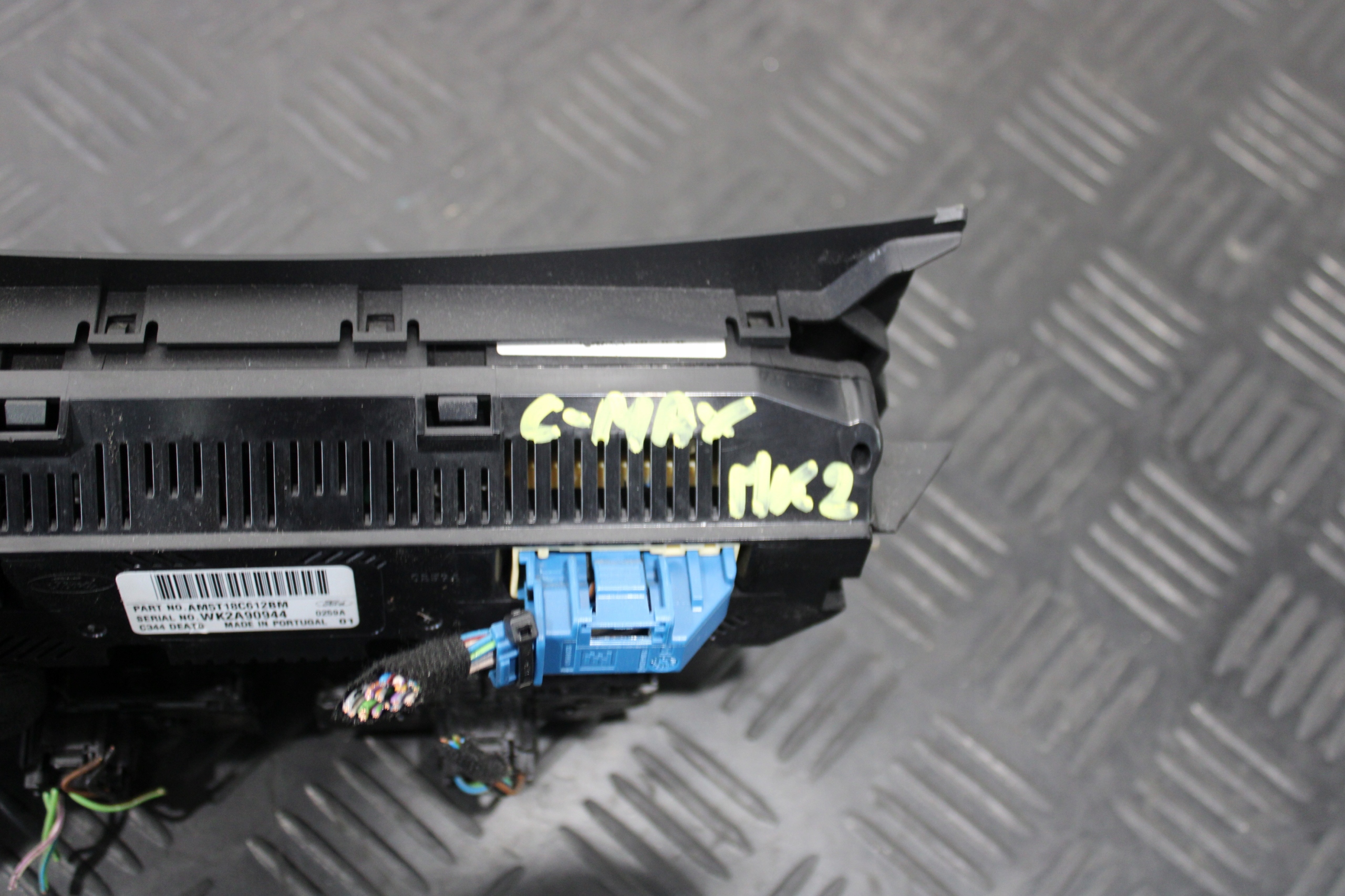 vezérlö panel a klímának FORD C-MAX MK2 AM5T18C612BM
