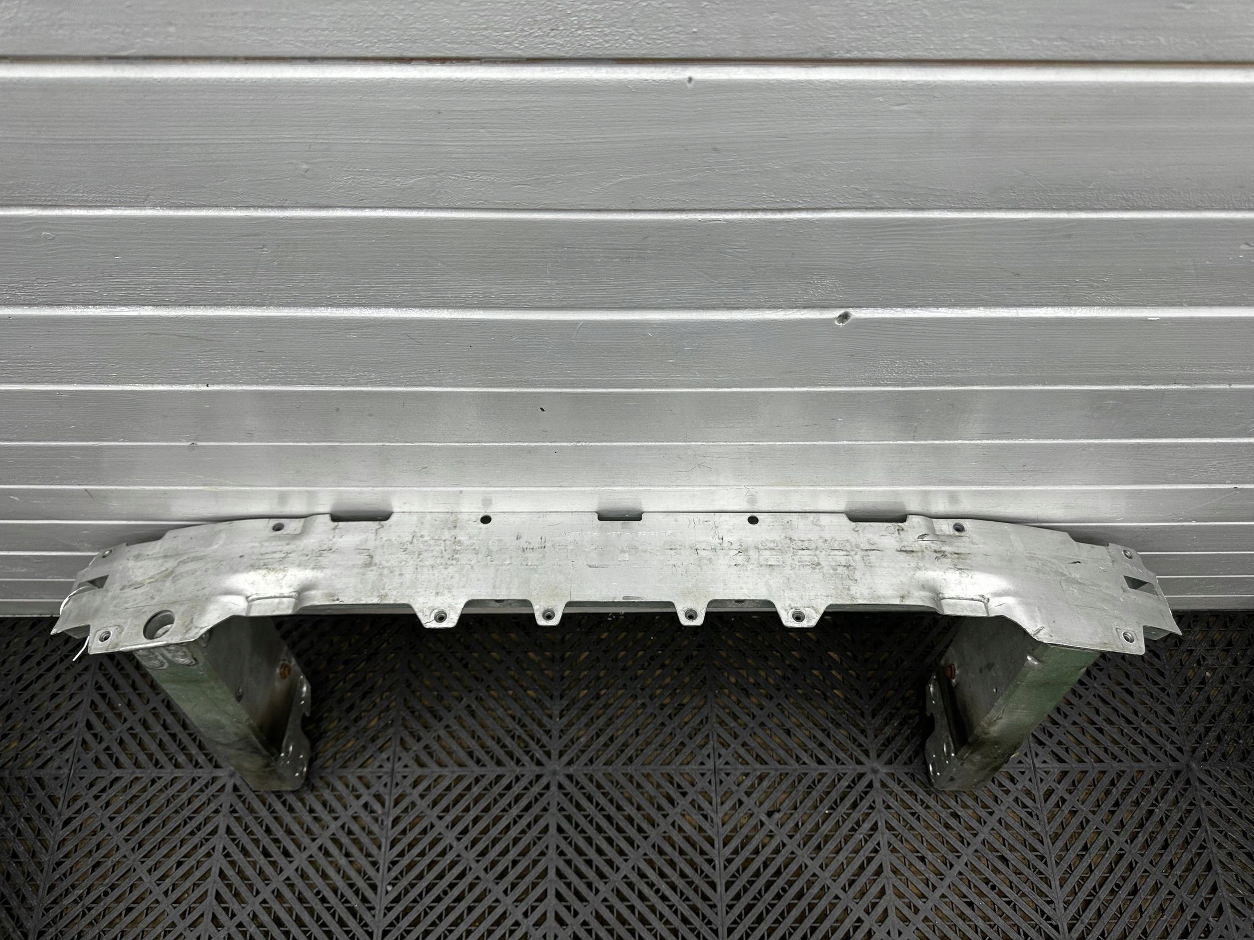 bumper support of the front front BMW X5 G05 16808314