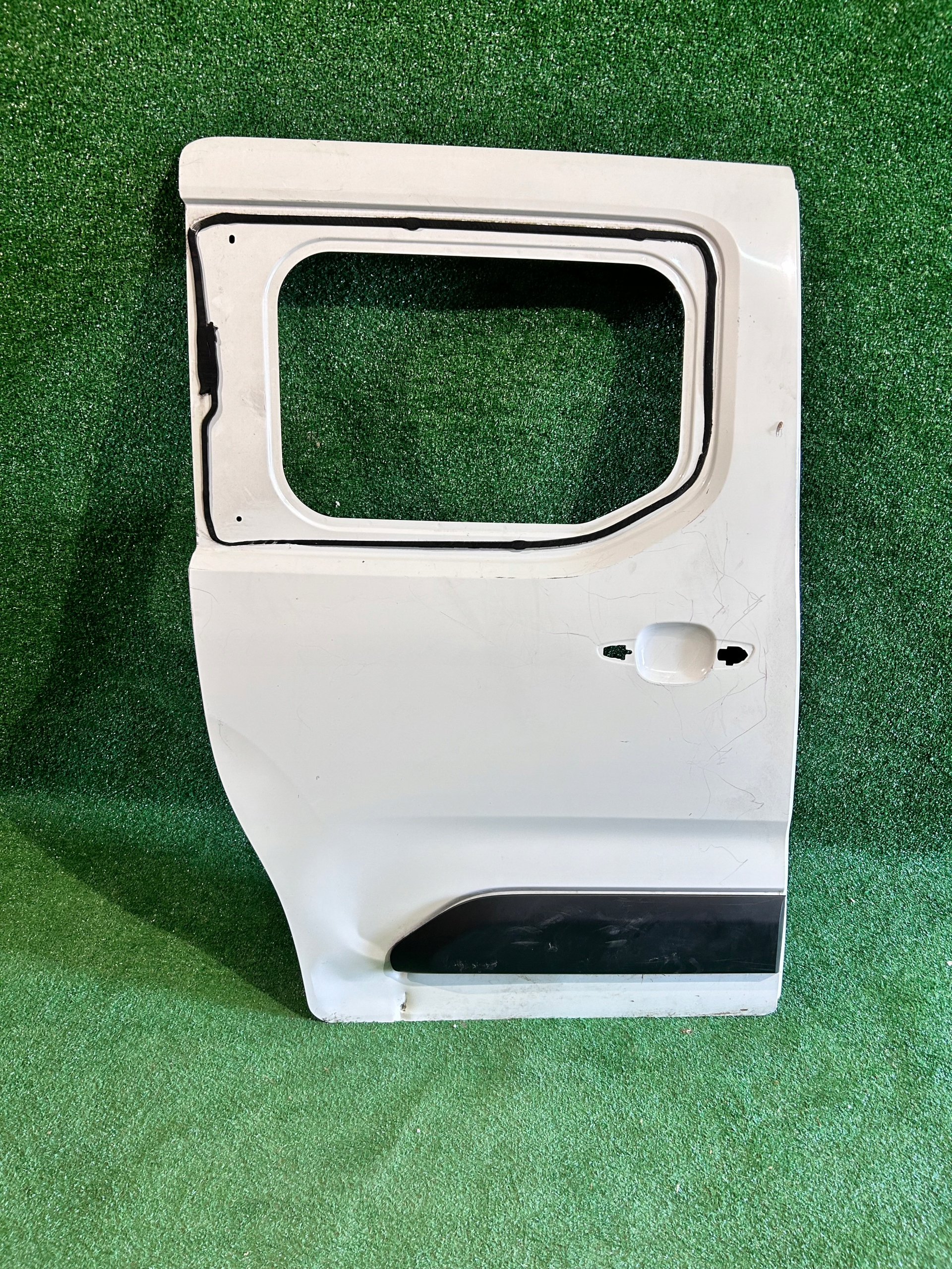door side right BERLINGO IV RIFTER NR.238