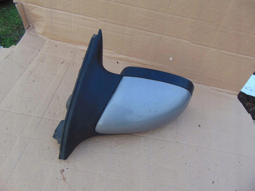 зеркало . левое opel OMEGA b 9PIN европа