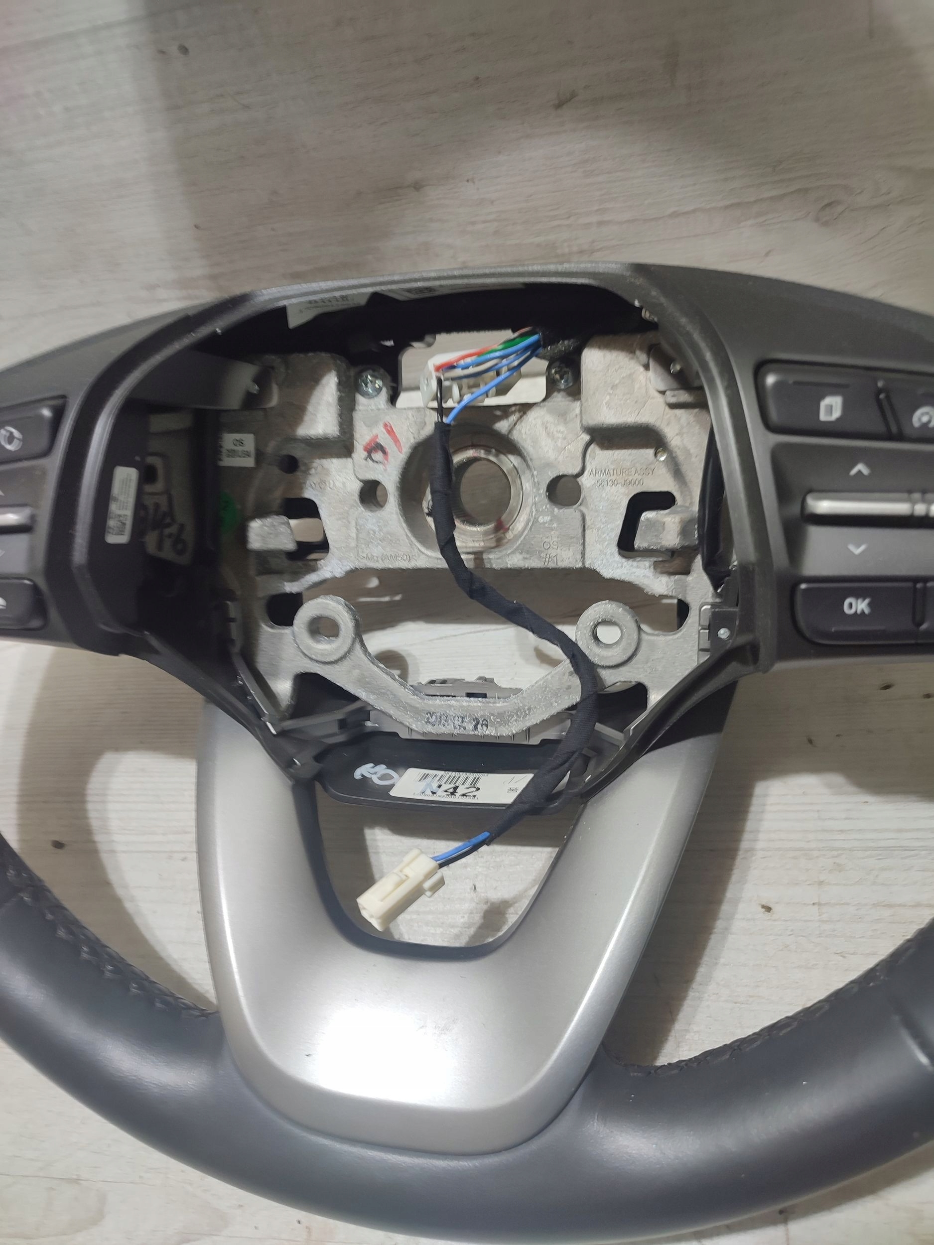 Hyundai Kona e 2018 volante