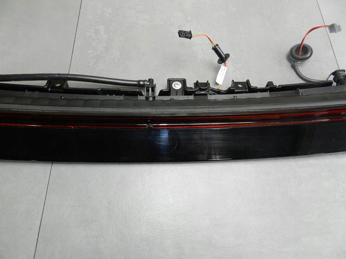 BMW 5 G31 SPOILER light STOP 7425435