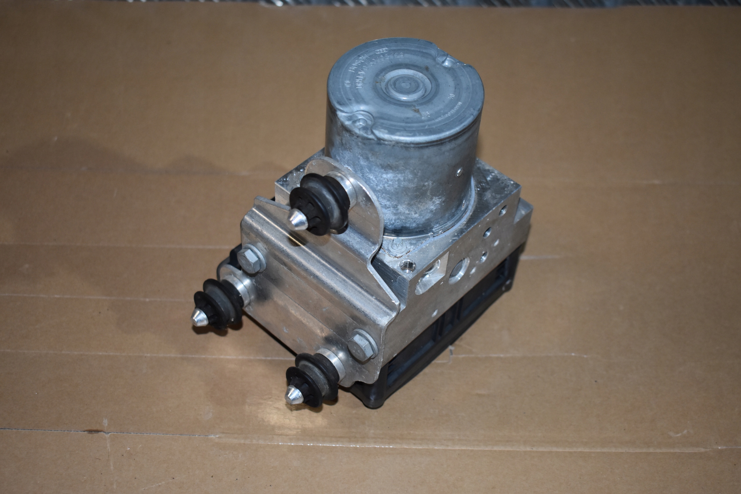 IDEALNY control unit pump ABS AUDI R8 LIFT 1