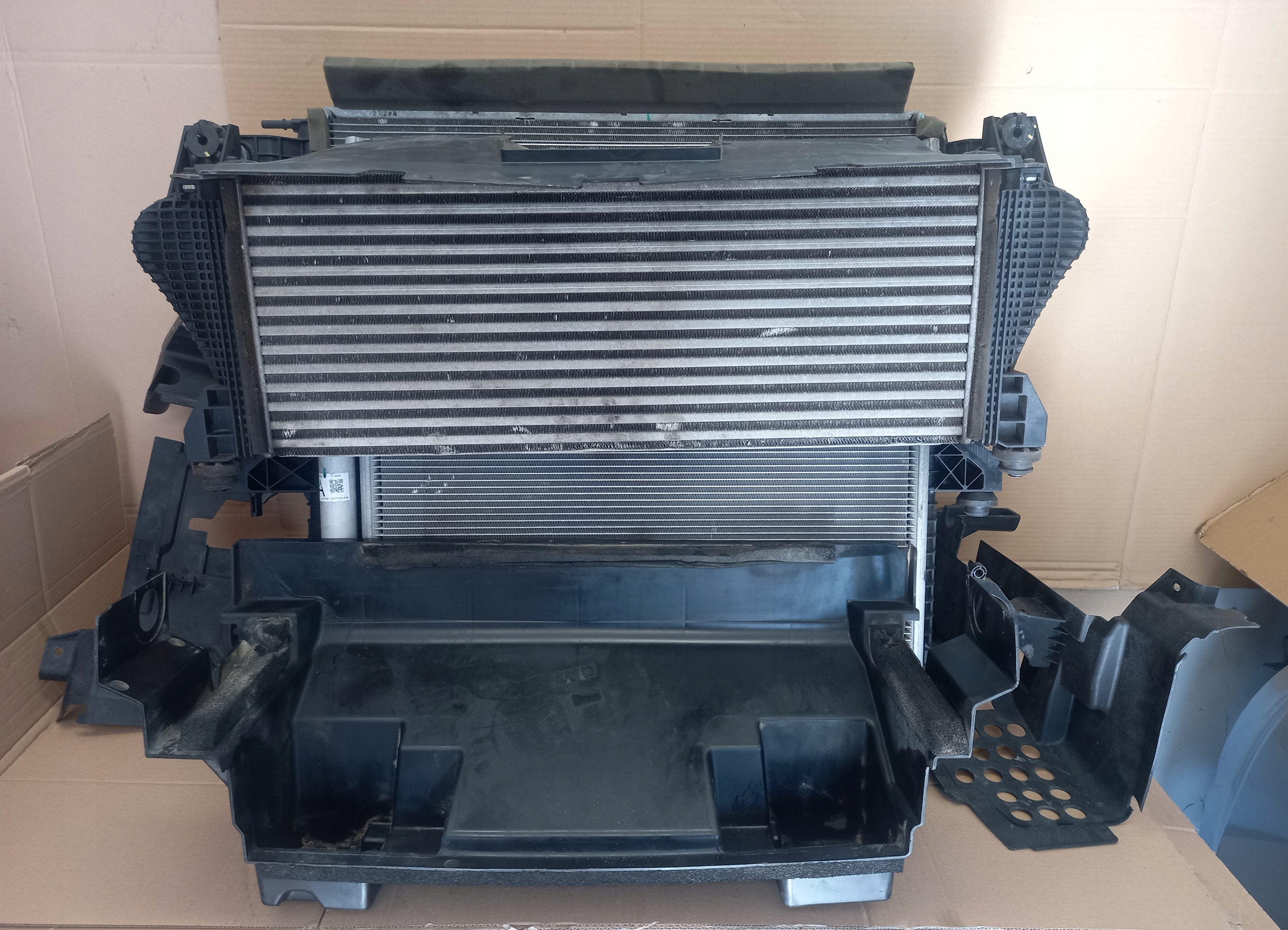 KOMPLET CHŁODNIC FORD RANGER RAPTOR WILDTRACK 19- Producent części Ford OE