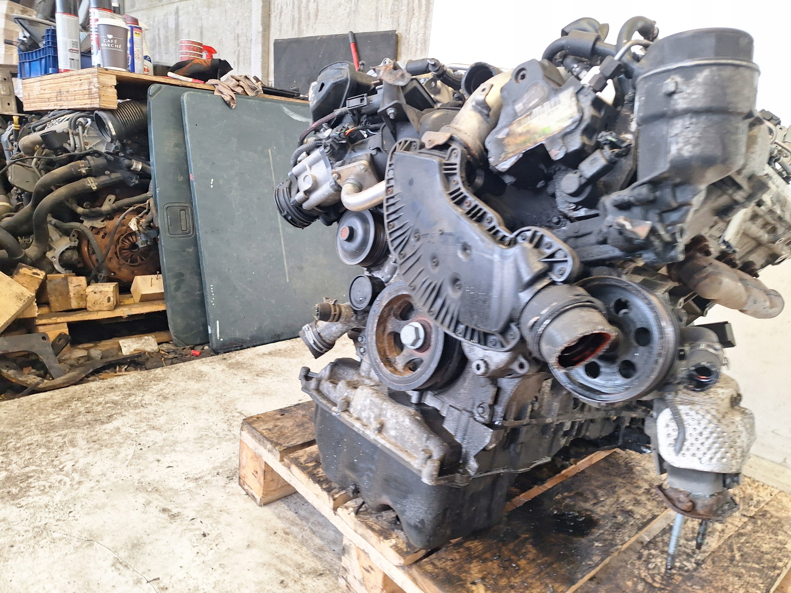 CHRYSLER 300C 05-11 Двигатель 3.0 218KM 642.980 4