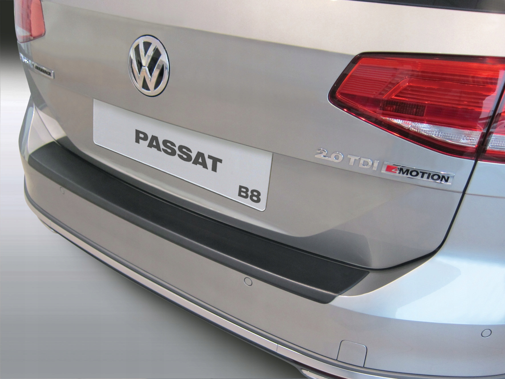 RGM-RBP820 - Бампер протектор VW Passat B8 2014-2019