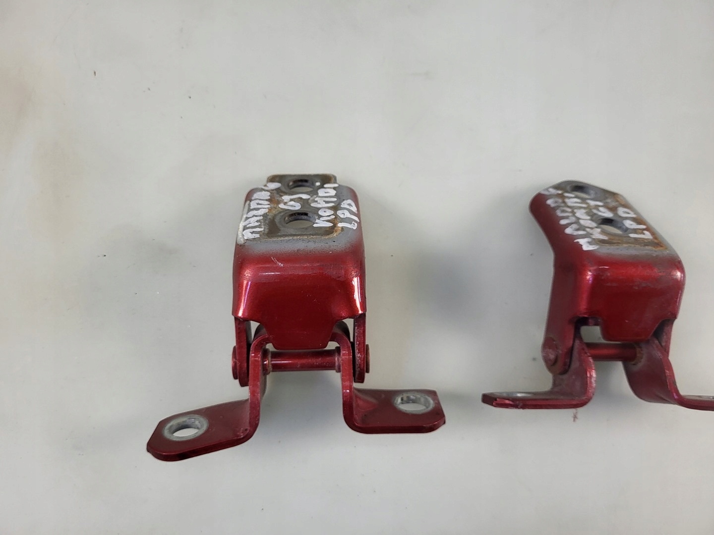 hinges door left front left front 46v MAZDA 6 III GL GJ II LIFT od 18