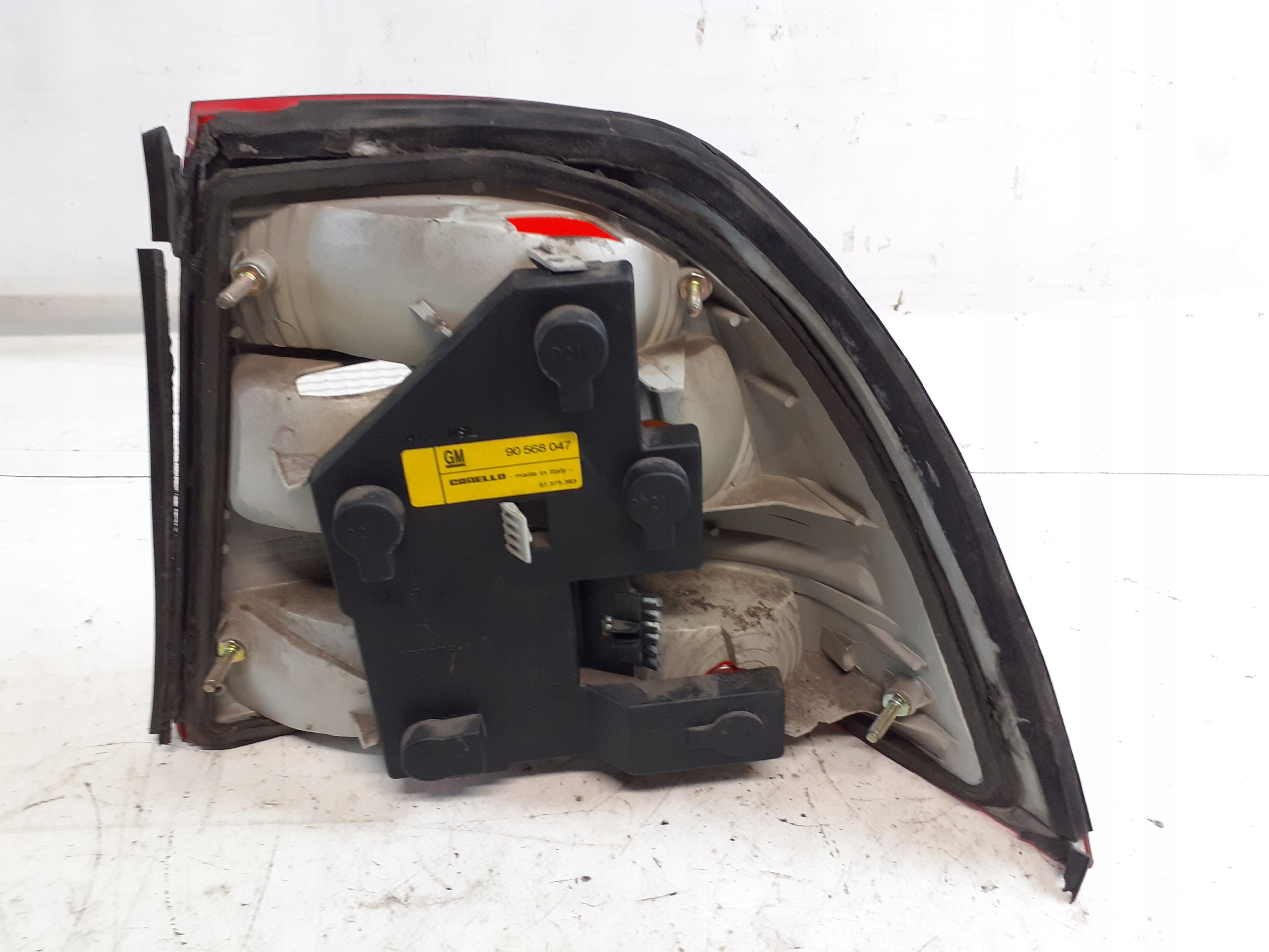 OPEL VECTRA B sedan 96-99 ROK left light rear part