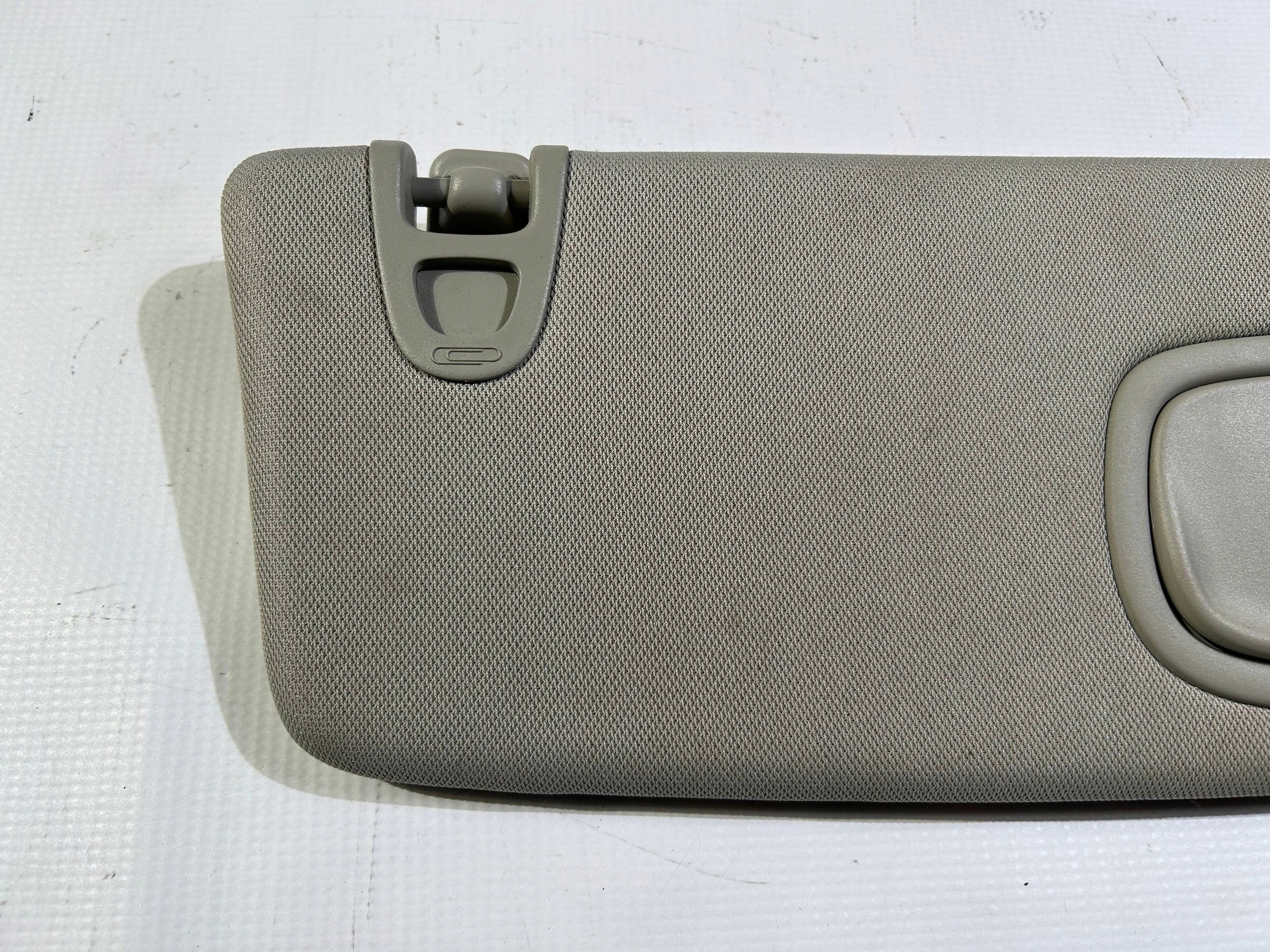 cover przeciwsloneczna right visor right Chrysler Pacifica 2021