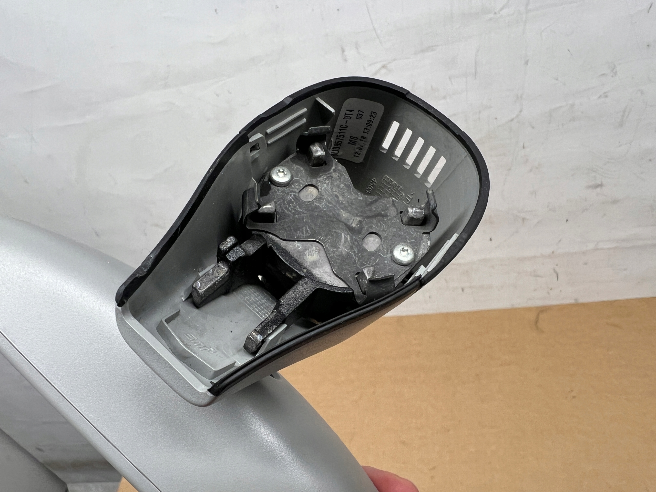 Audi A1 8X mirror inner reversely 8J0857511K