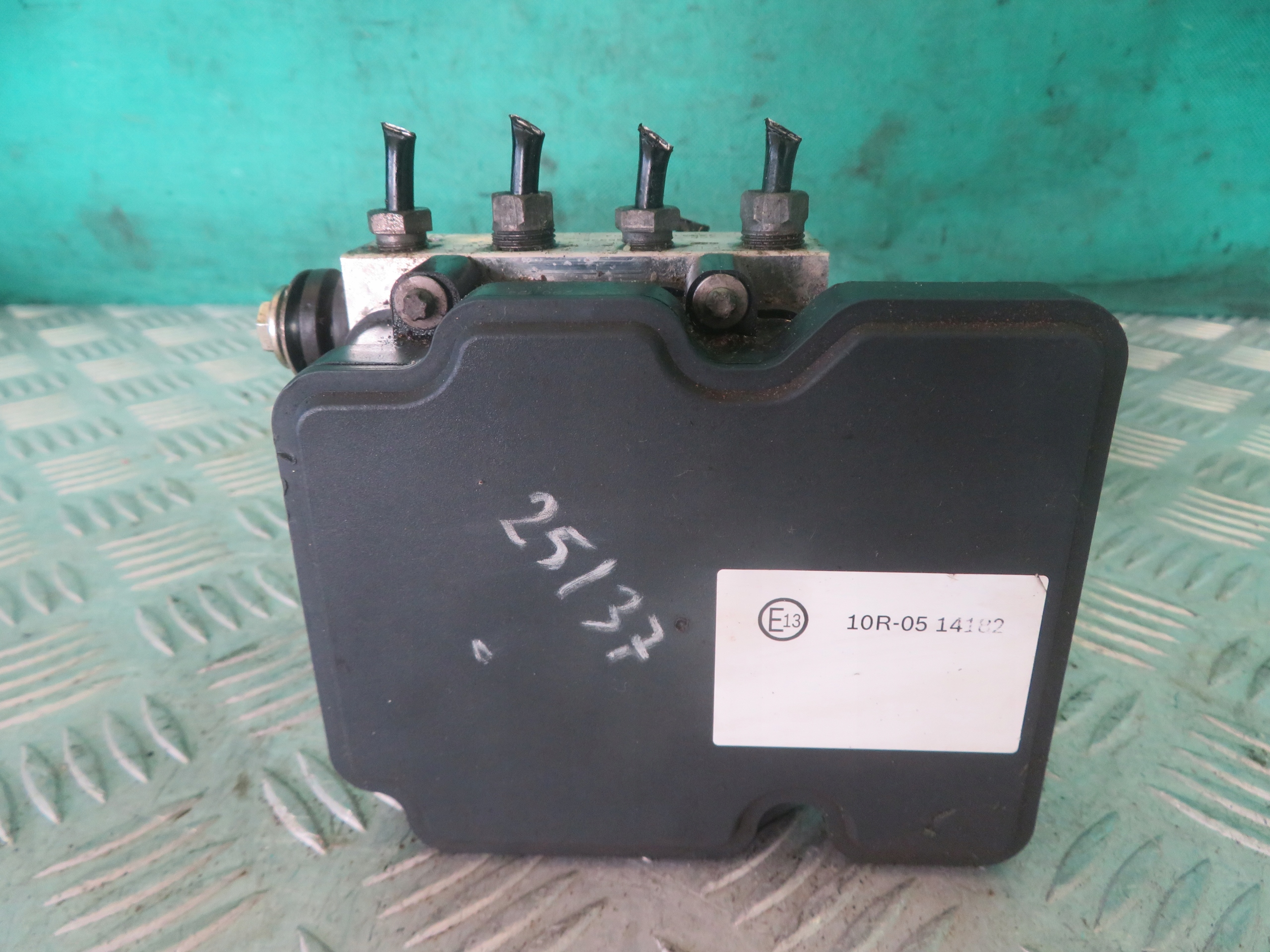 Pompa ABS IVECO DAILY 2.3 23R 0265290124 5802365325