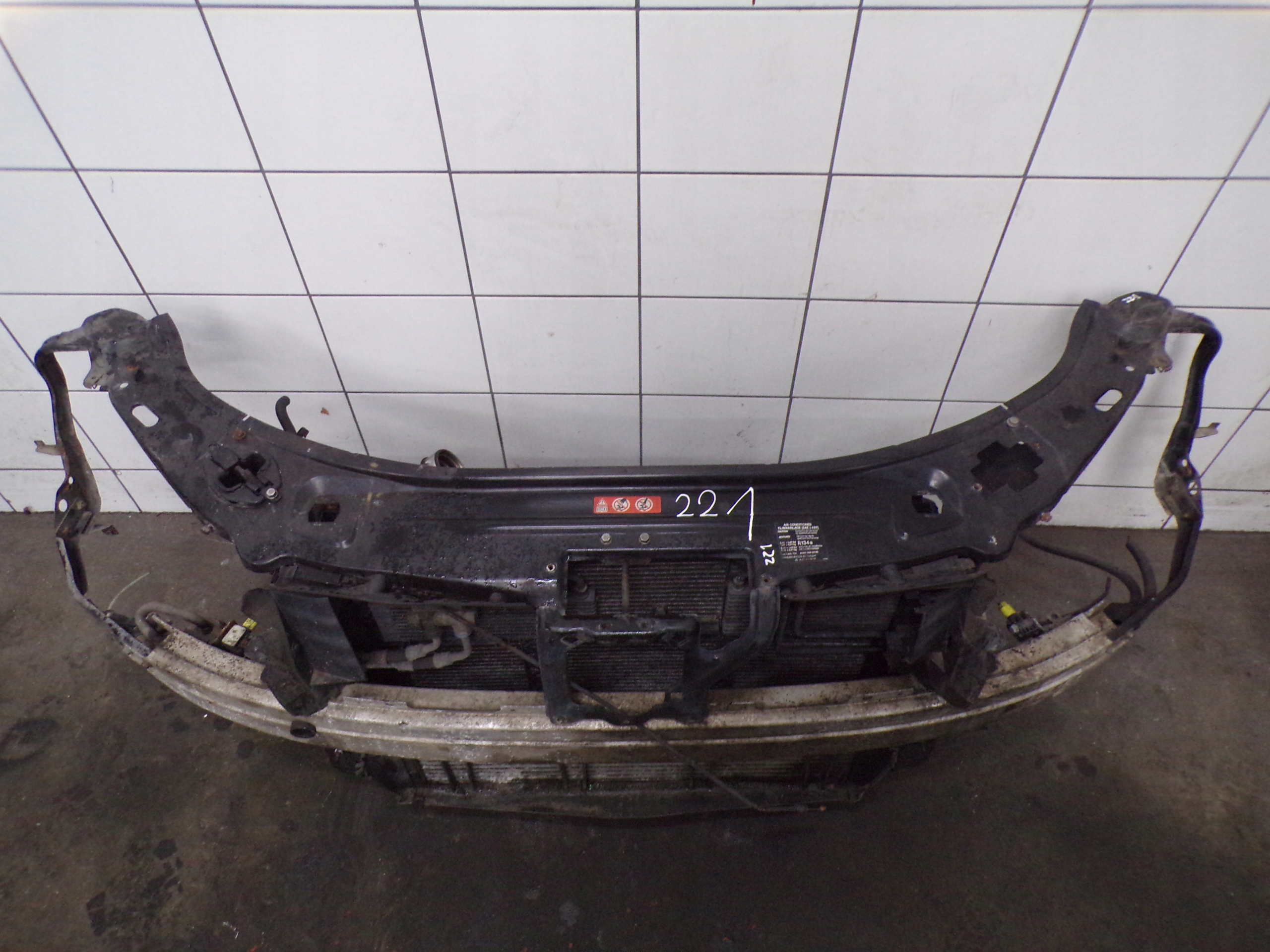 PAS PRZEDNI CHŁODNICE KOMPLET MERCEDES W221 DIESEL