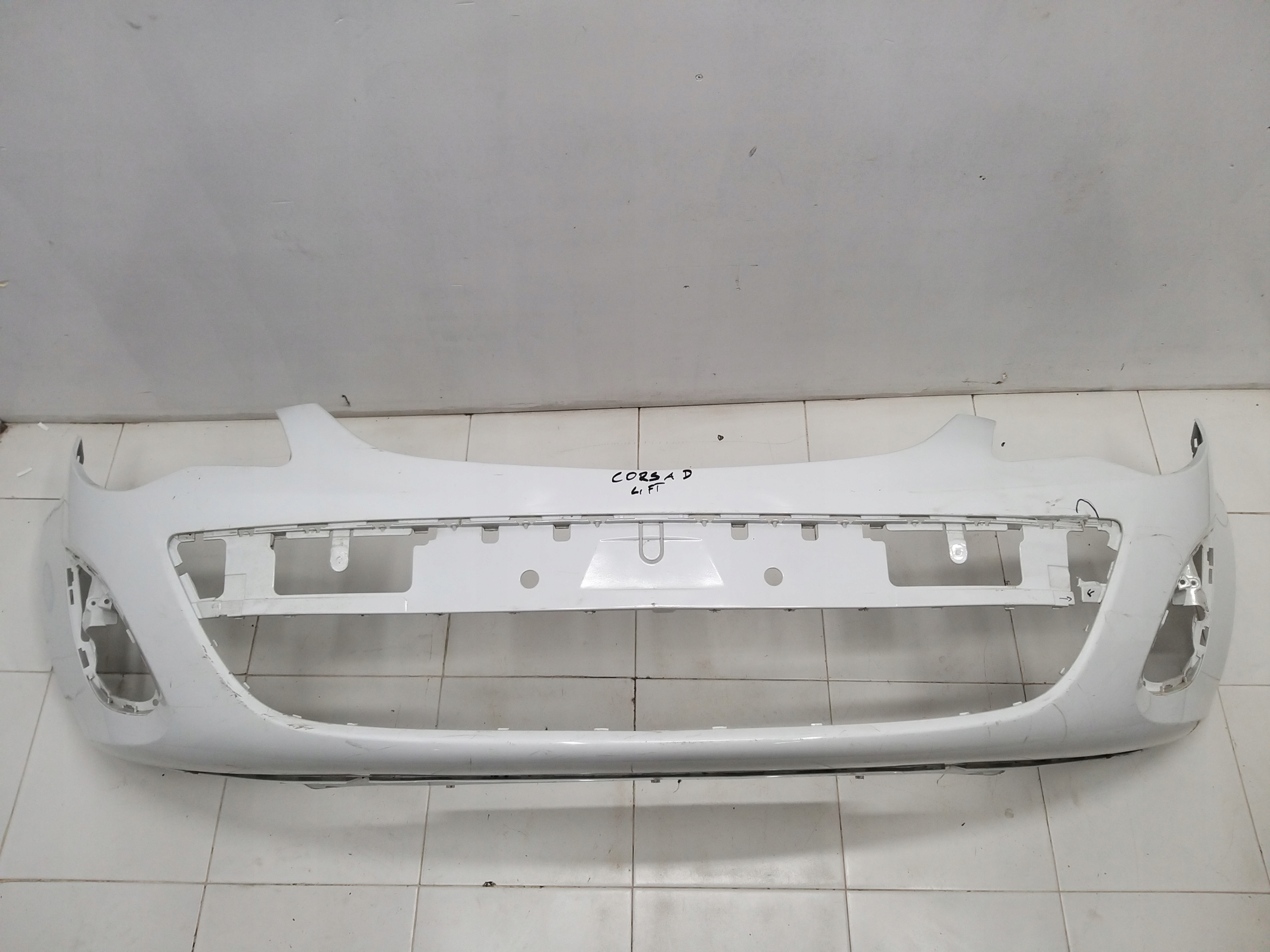 OPEL CORSA IV 4 D LIFT 11- bumper front front 13285996