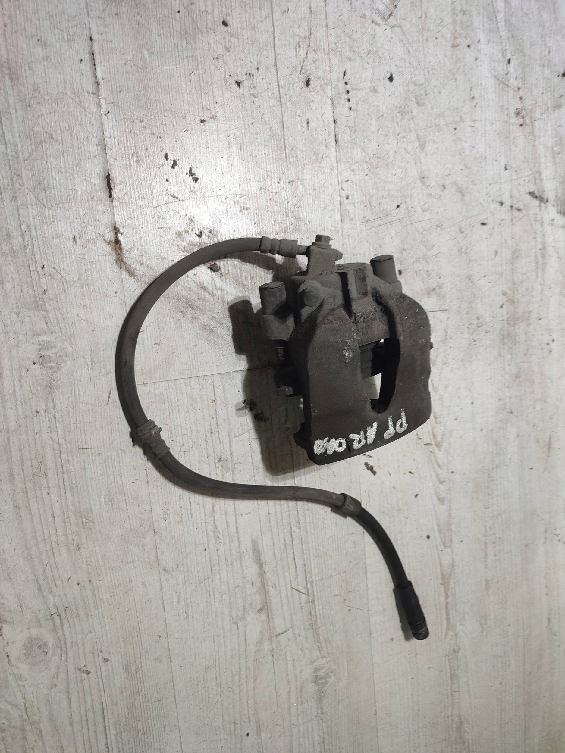 Seat Arona 2019 front side right caliper brake front