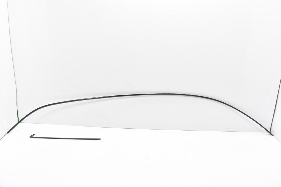 4G9853346F - Обшивка крыши правая AUDI A6 C7 универсал AVANT S-LINE