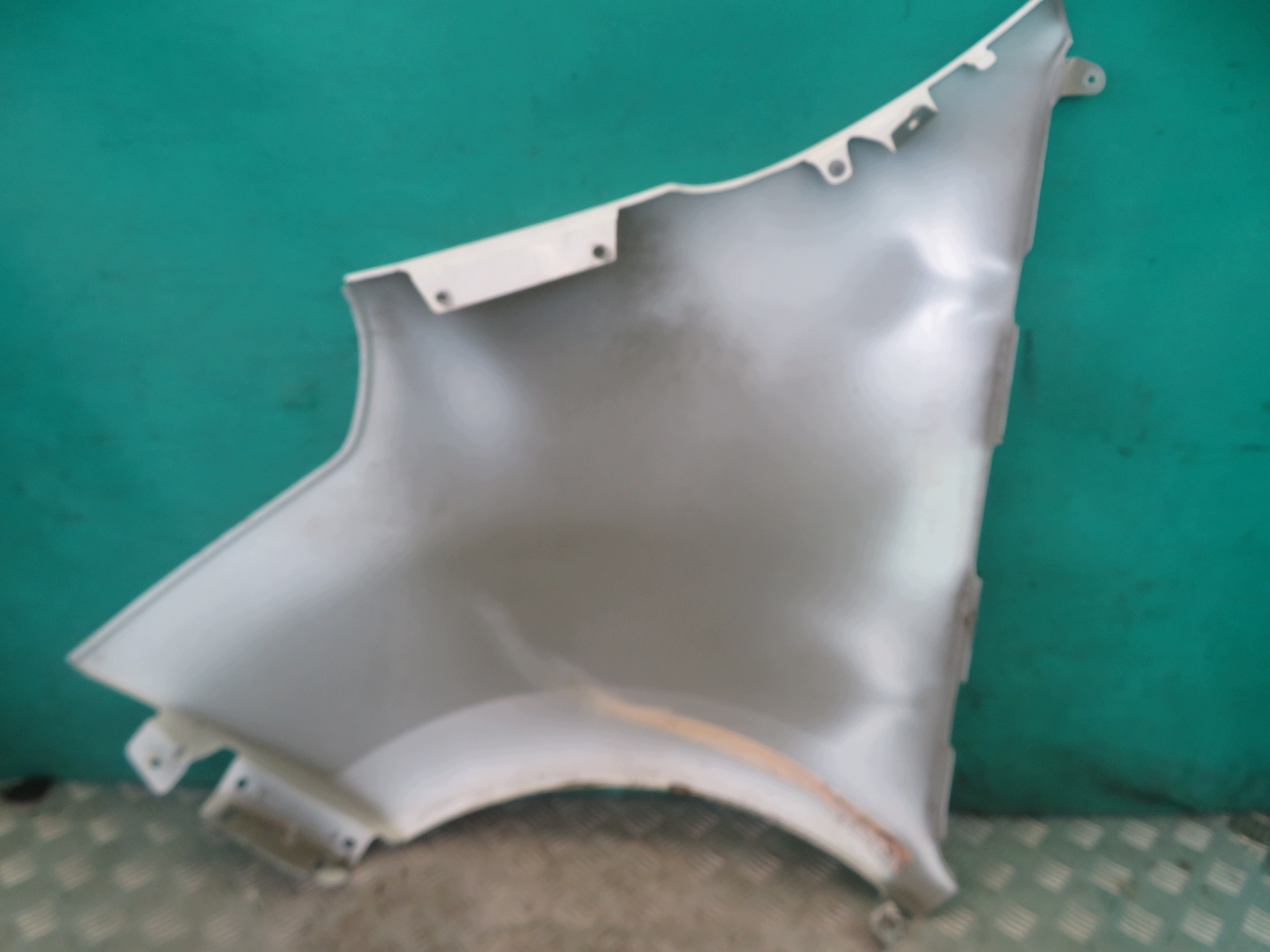 fender right front RENAULT MASTER OPEL MOVANO 19R