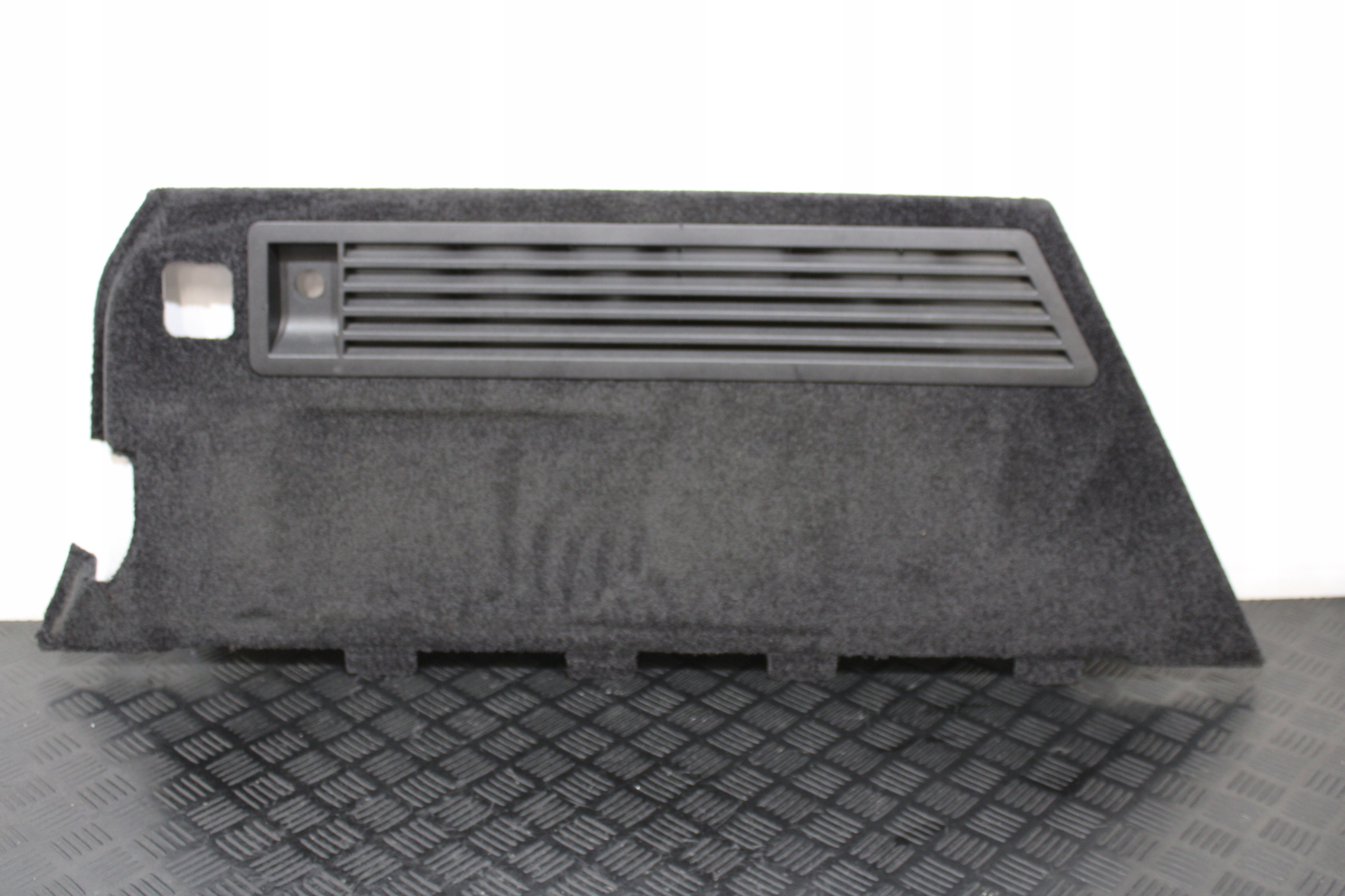 boot upholstery left rear part LAND RANGE ROVER VOGUE L405 LIFT